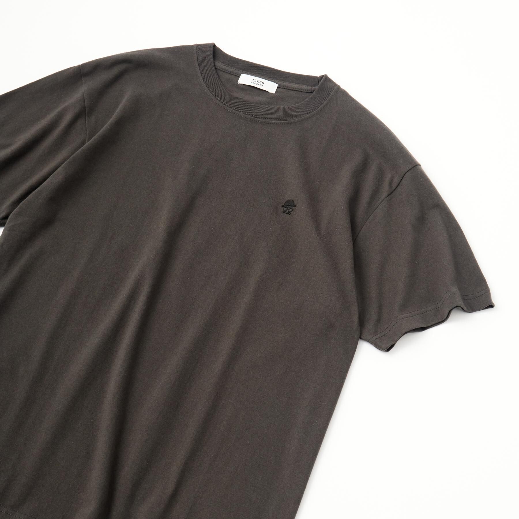 TAKEO KIKUCHI「【LIMITED】ワンポイント刺繍 半袖Tシャツ」|Tシャツ・カットソー|