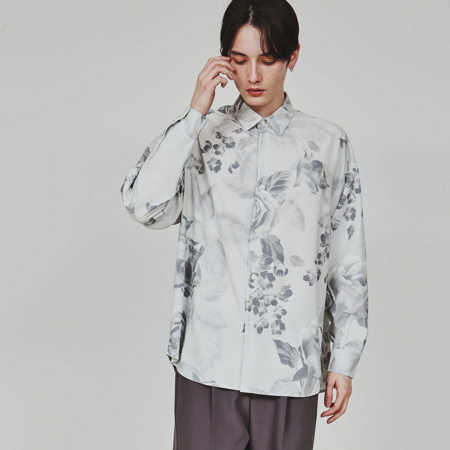 tk.TAKEO KIKUCHI「【ネクタイ付】フラワープリントシャツ」|シャツ・ブラウス|