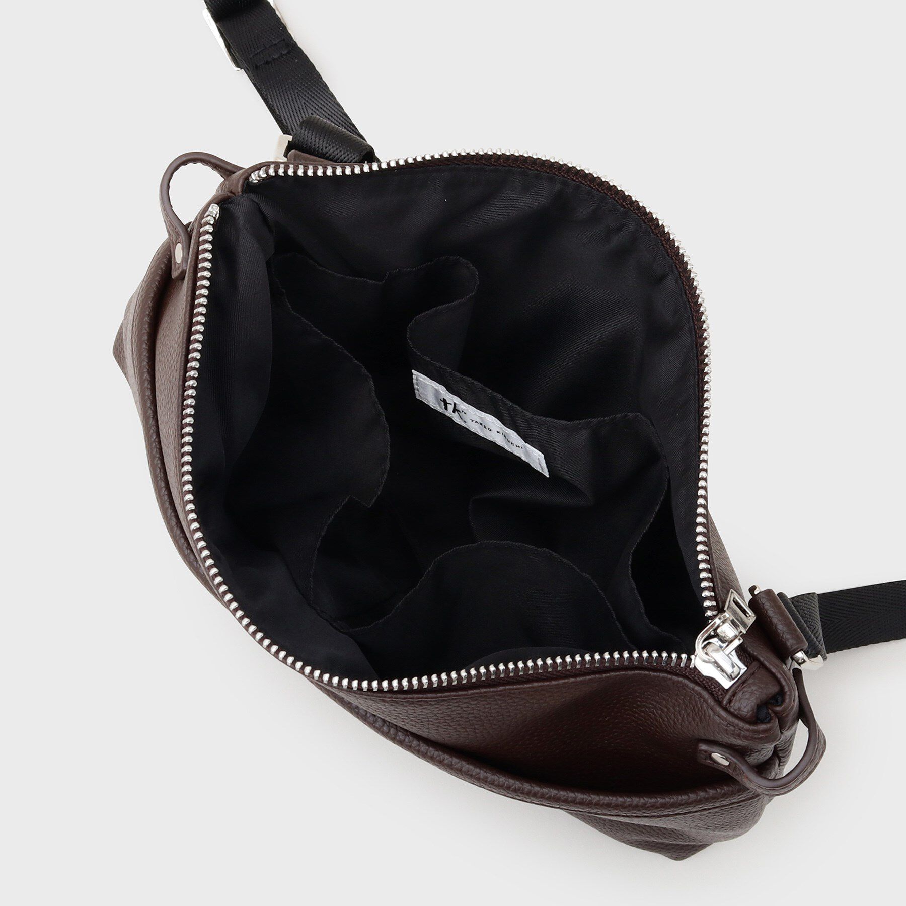 tk.TAKEO KIKUCHI「シボサコッシュバッグ」|ショルダー・メッセンジャー|