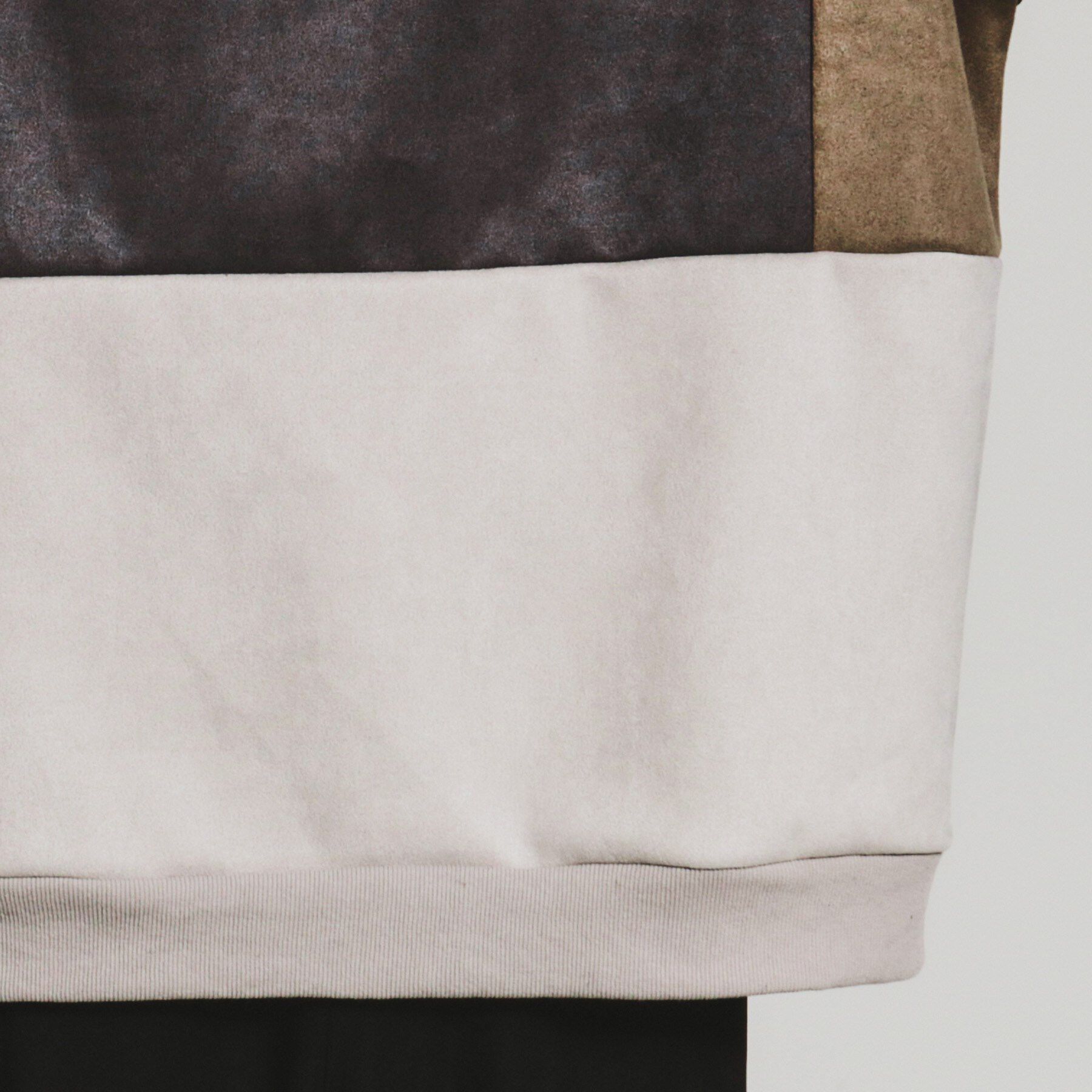 tk.TAKEO KIKUCHI「スエードタッチアシンメトリー切替プルオーバー」|Tシャツ・カットソー|