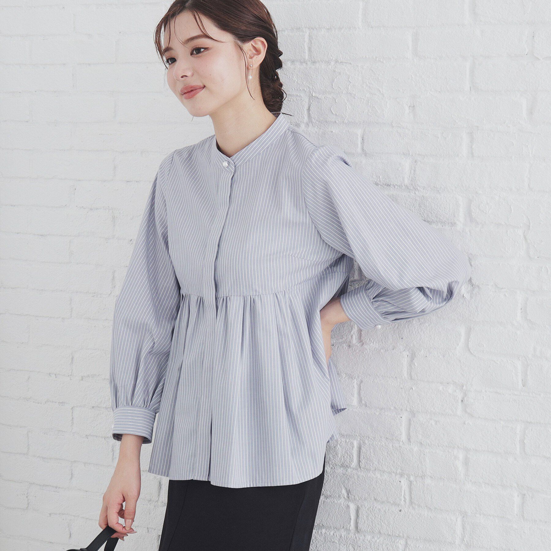 index「ラメラインペプラムブラウス【洗濯機洗い可/イージーアイロン/防シワ】」|シャツ・ブラウス|サックスブルー(39