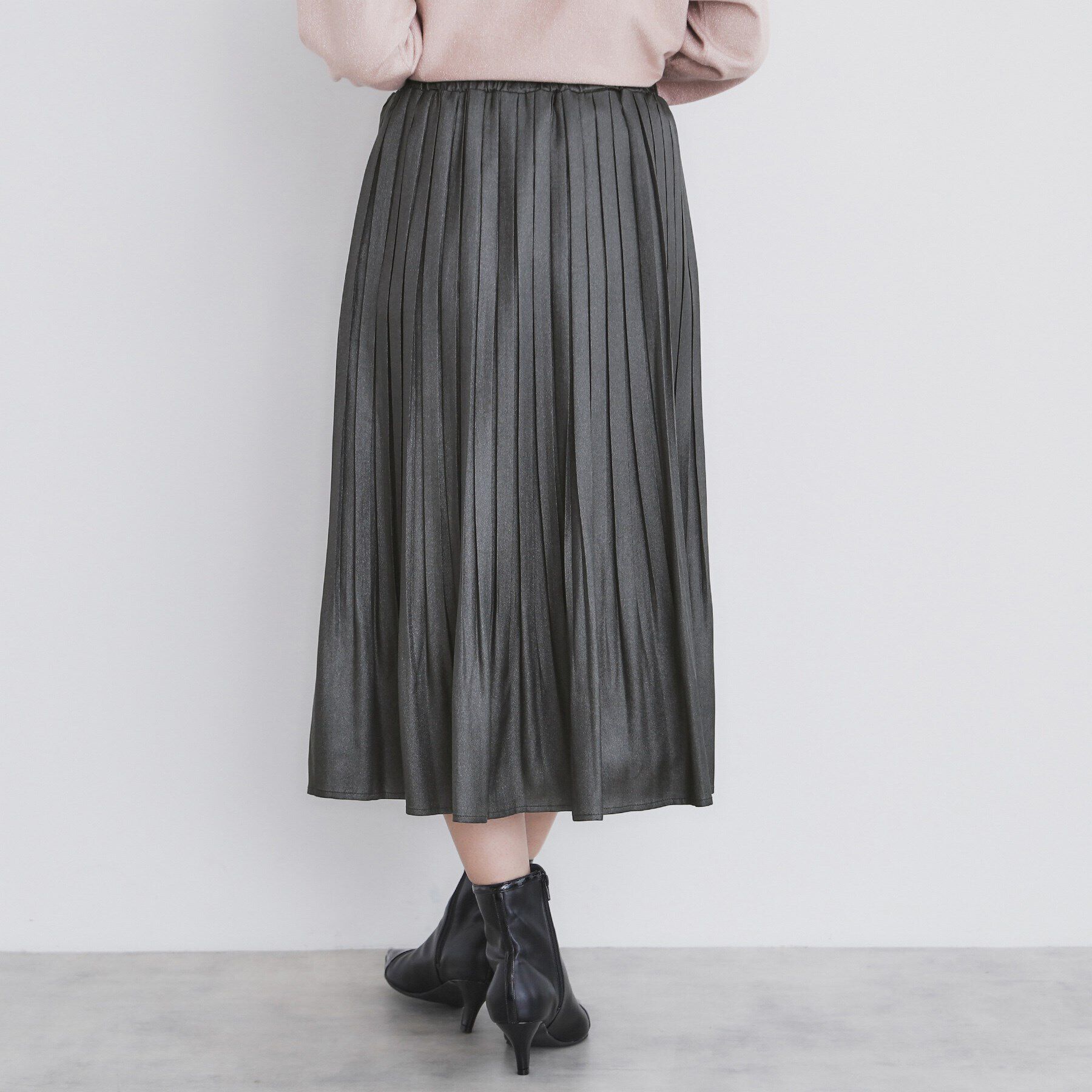 index「シャイニーサテンプリーツスカート【洗濯機洗い可/防シワ】」|スカート|