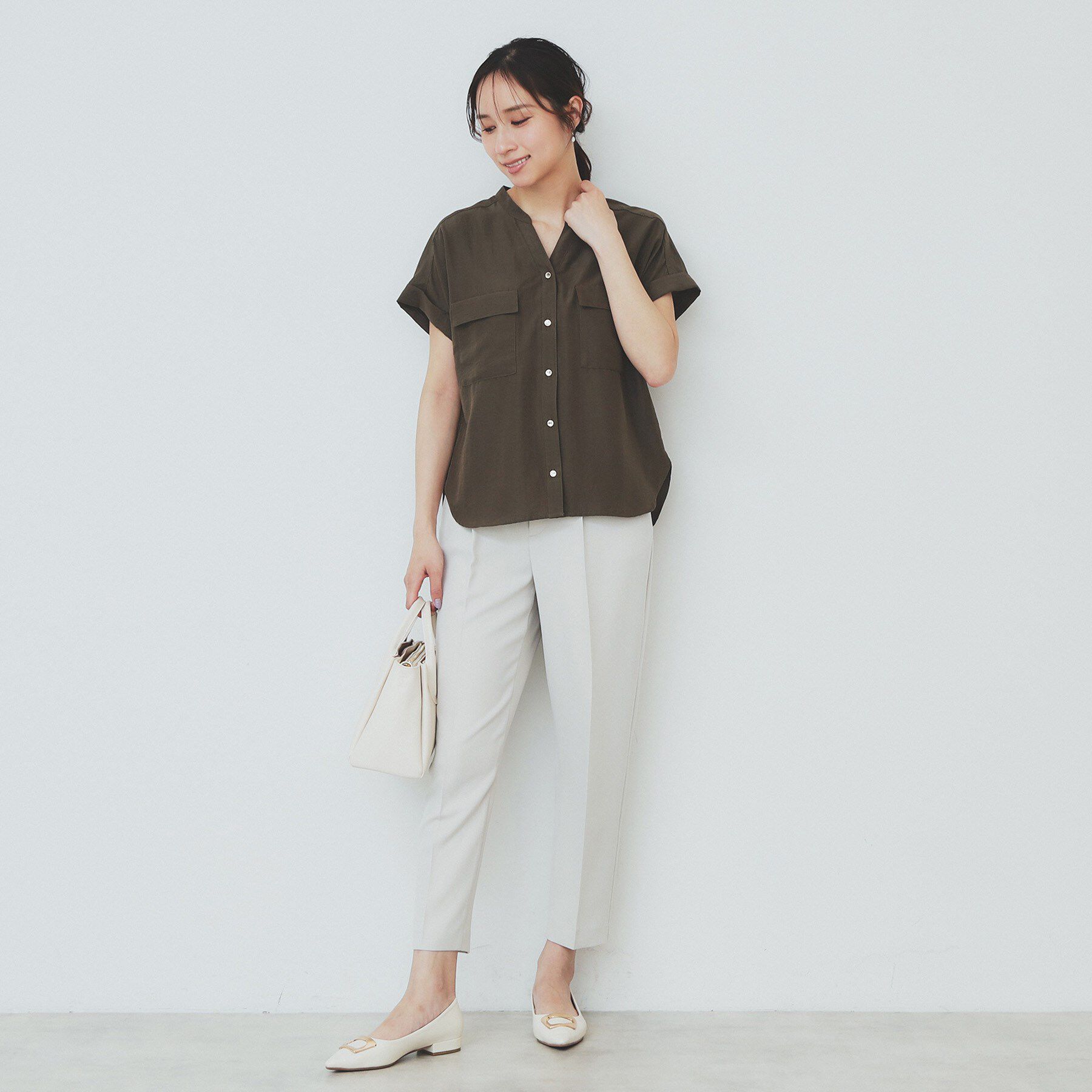 index「ダブルポケットスキッパーブラウス【洗濯機洗い可/イージーアイロン】」|シャツ・ブラウス|