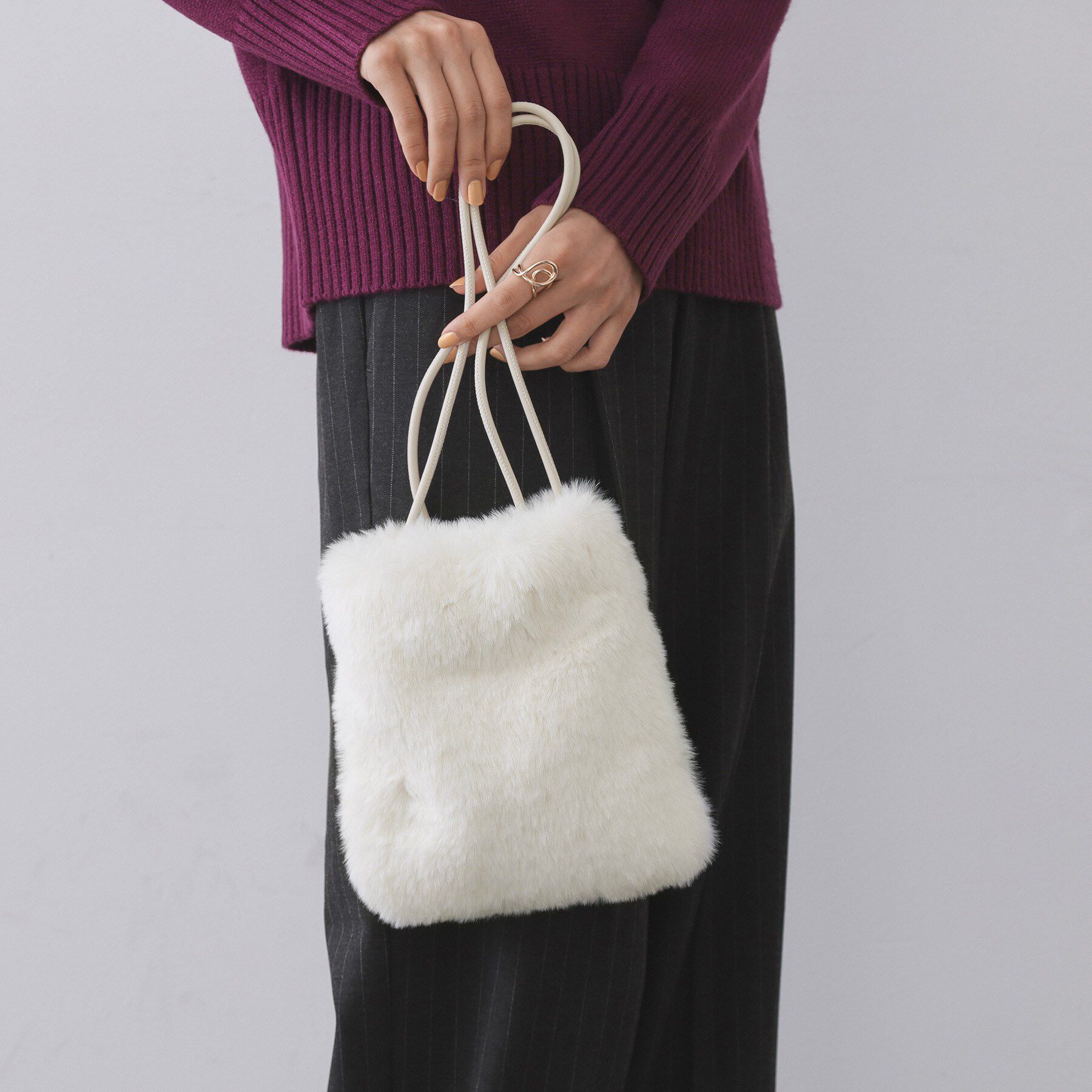 OPAQUE.CLIP「【11色展開】フェイクファースクエアミニポシェット」|ショルダー・メッセンジャー|