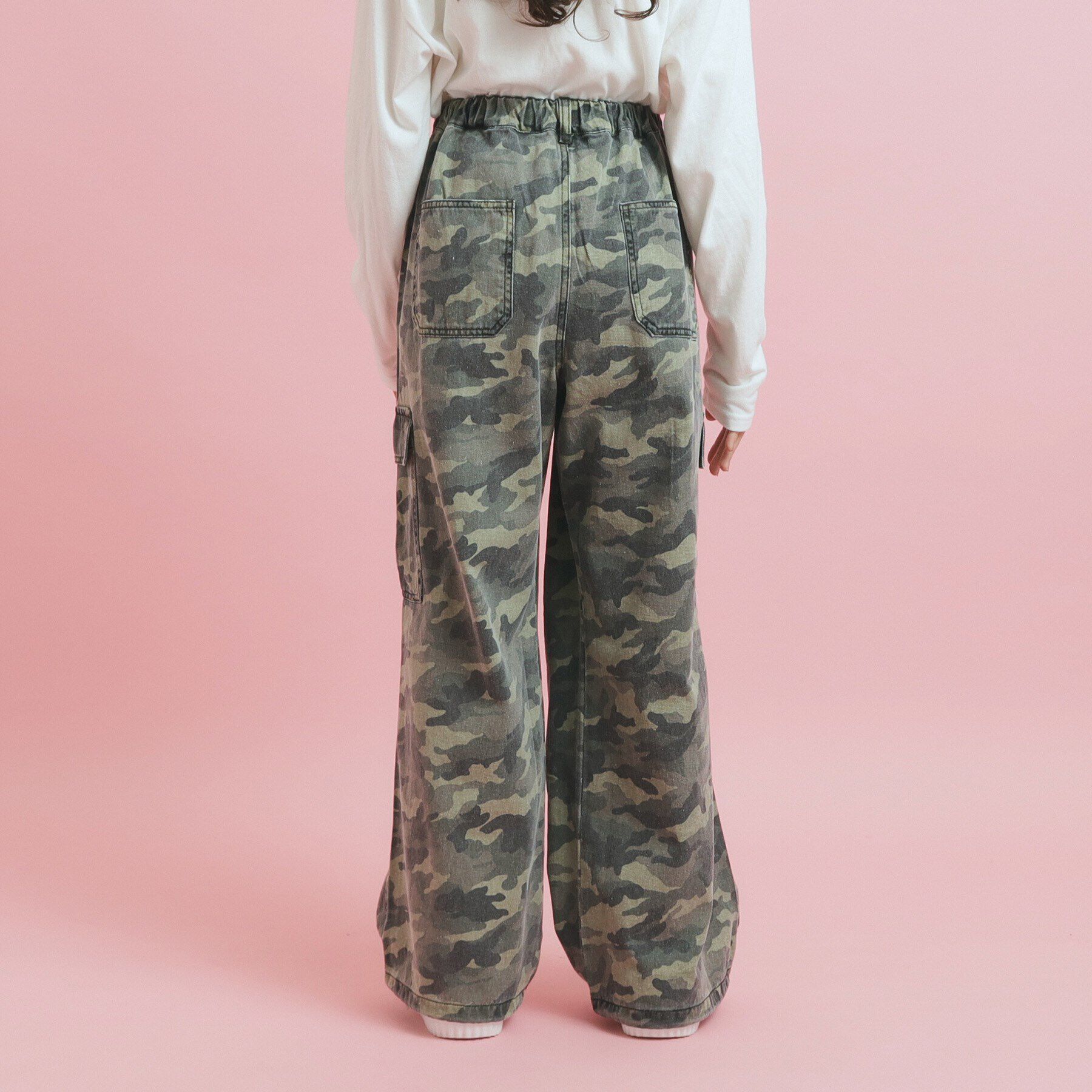 PINK-latte「ゆったりシルエットのカーゴパンツ」|その他|