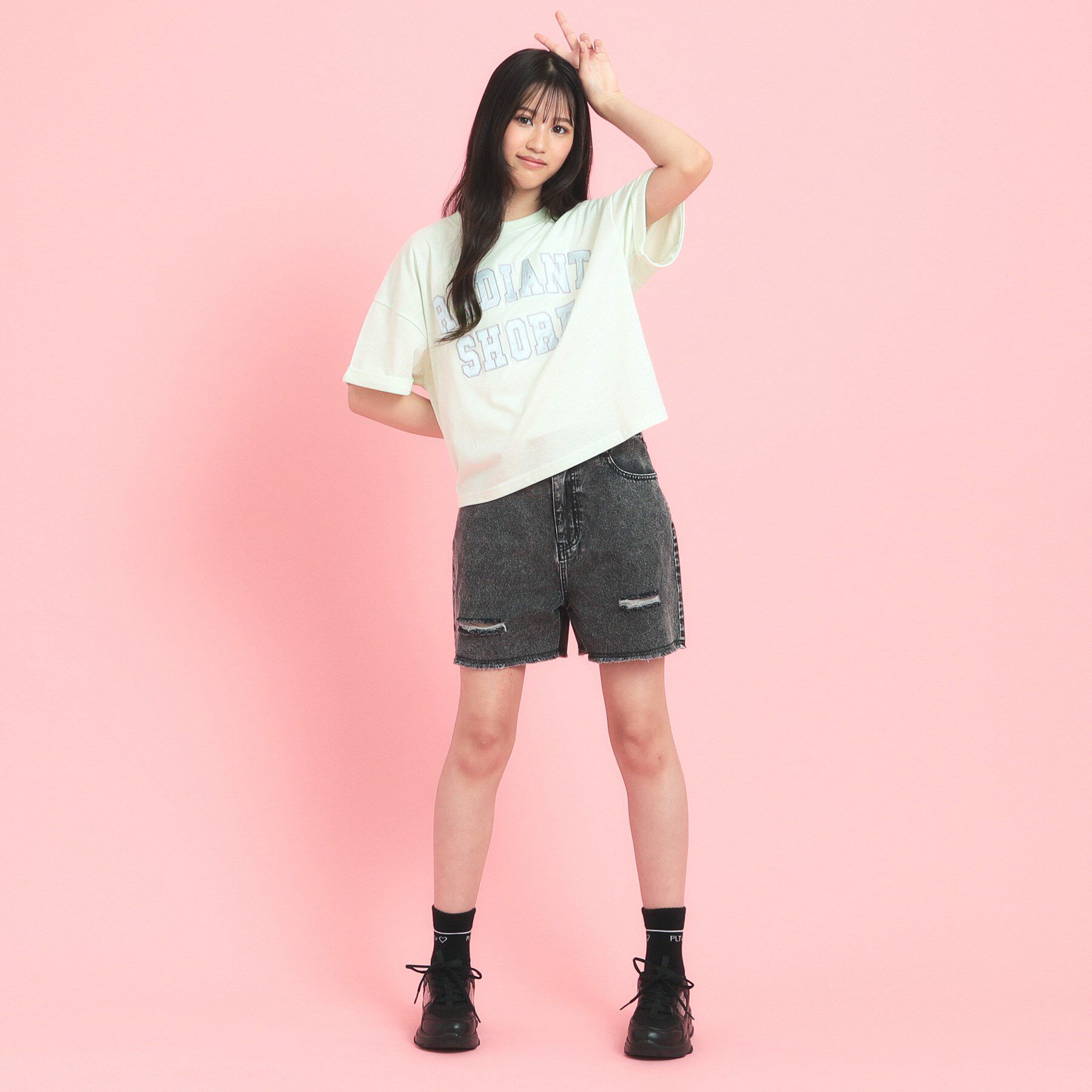 PINK-latte「サテンアップリケカレッジTシャツ」|Tシャツ・カットソー|