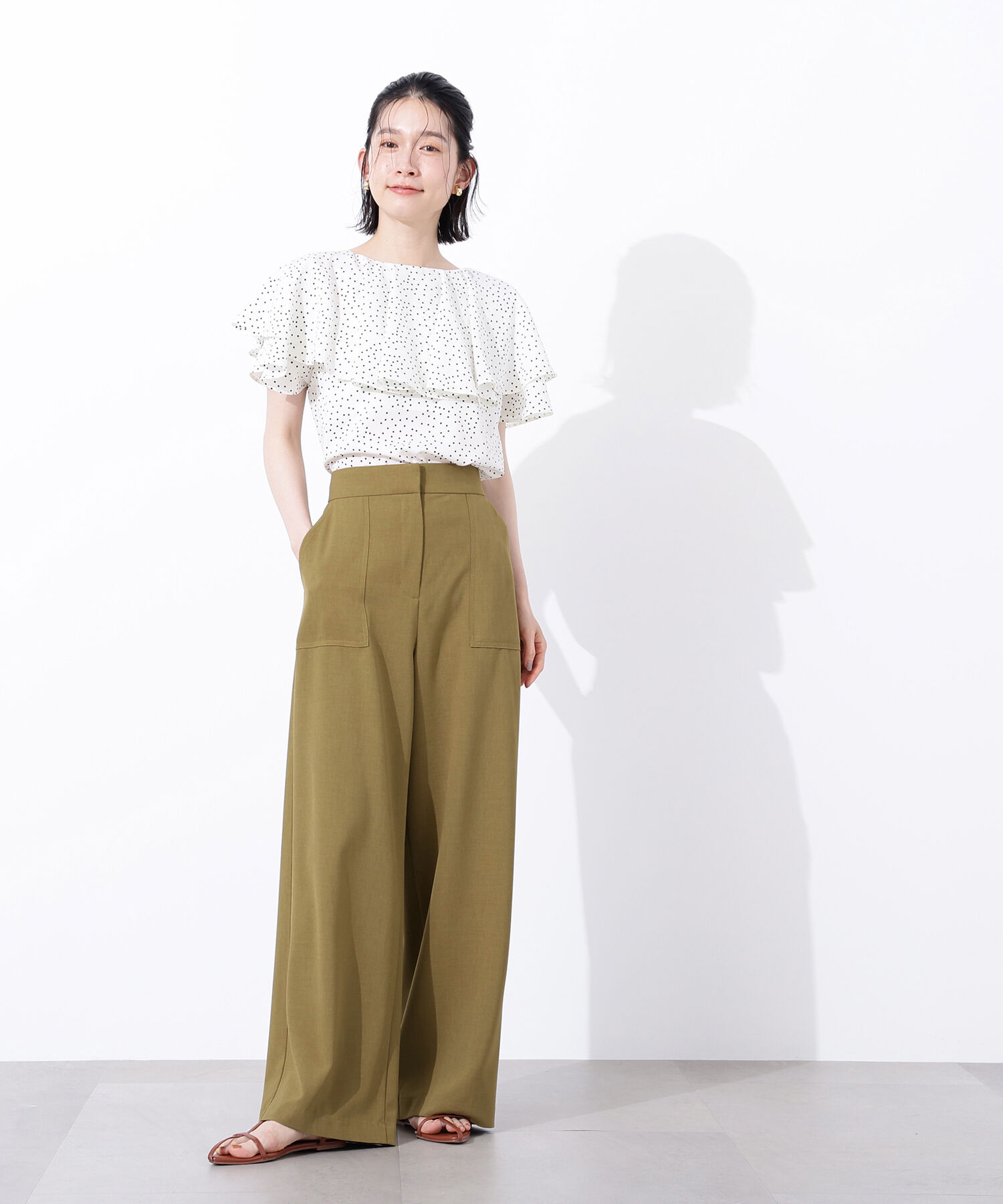  「ドライタッチストレートワイドパンツ《WEB限定商品》」|その他|