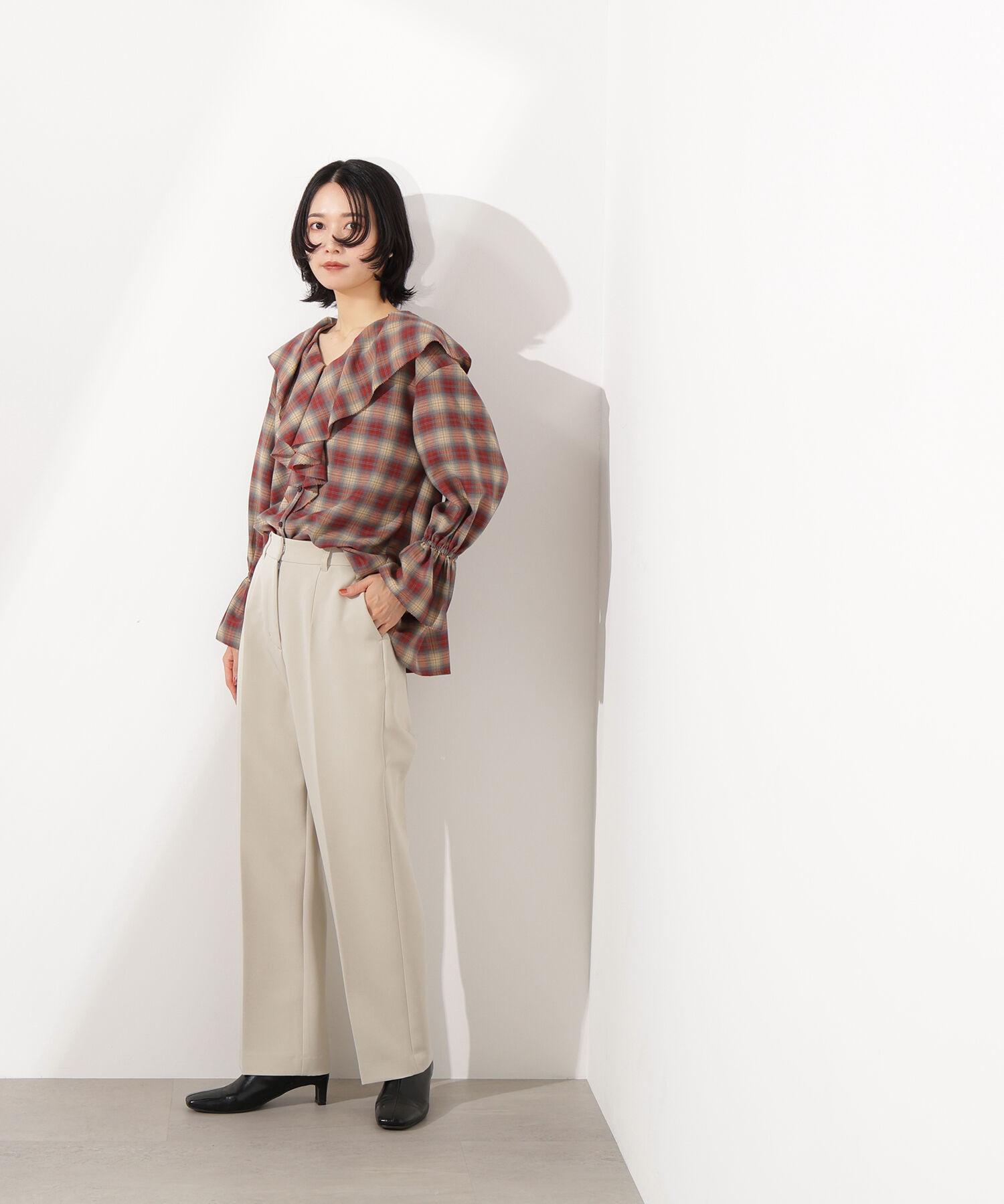  「ベーシックストレートパンツ」|その他|