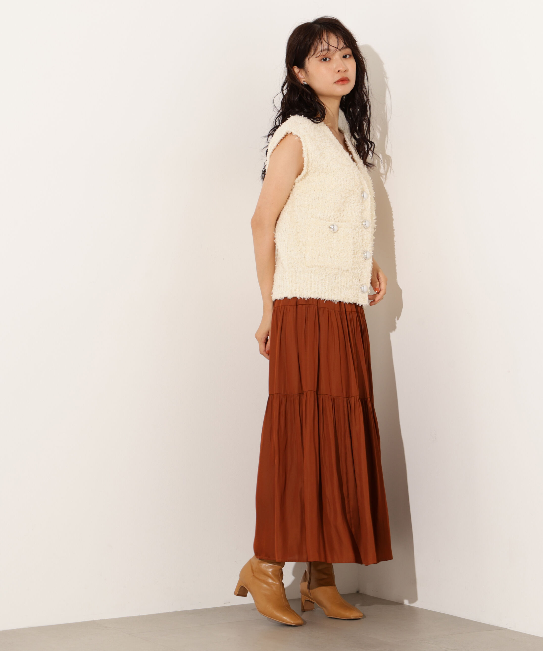  「Vネックニットジレ」|ニット・セーター|