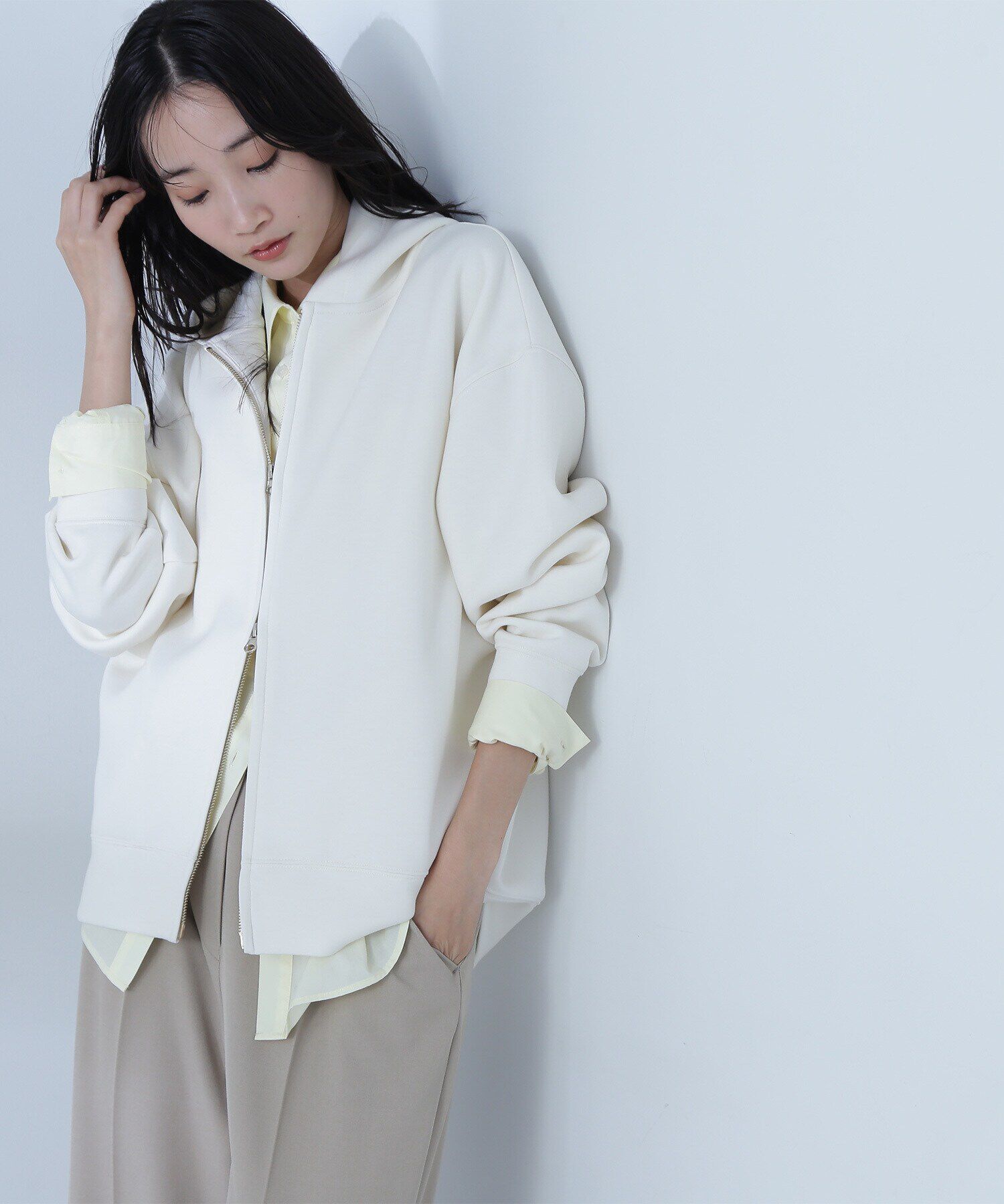  「ダンボールフォルムジップフーディー」|Tシャツ・カットソー|