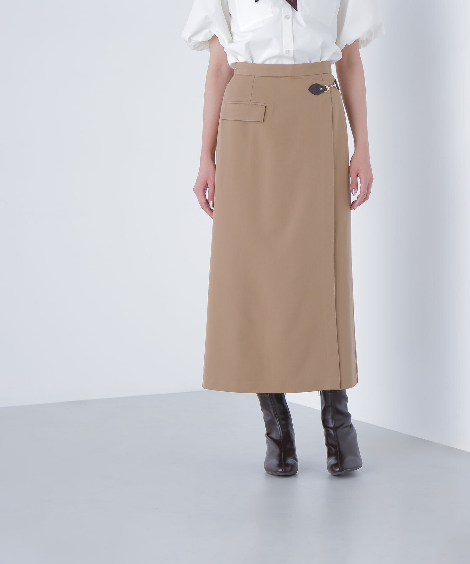  「ビットディテールナロースカート」|スカート|ベージュ