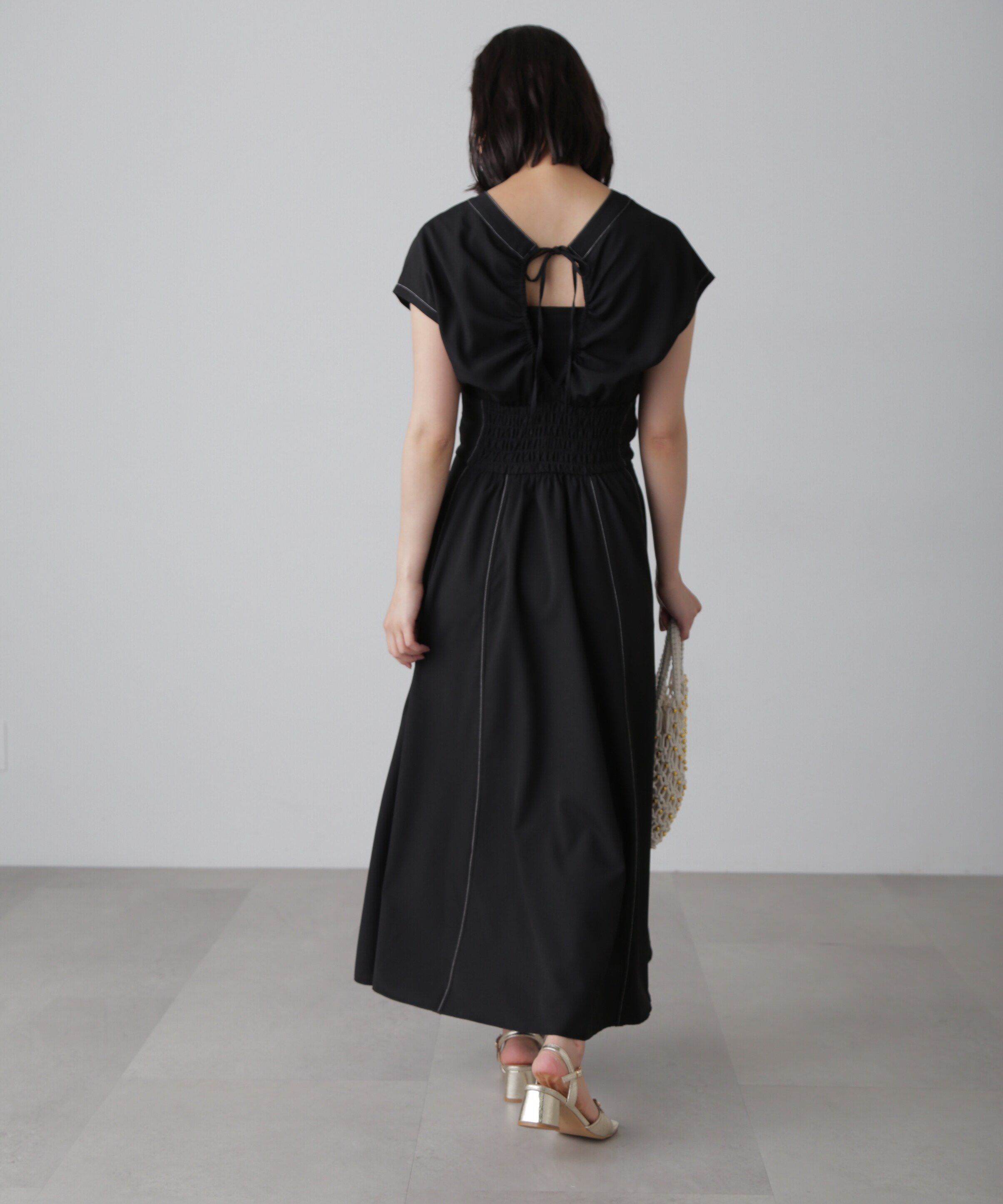  「ウエストシェイプ配色ステッチワンピース」|ワンピース|