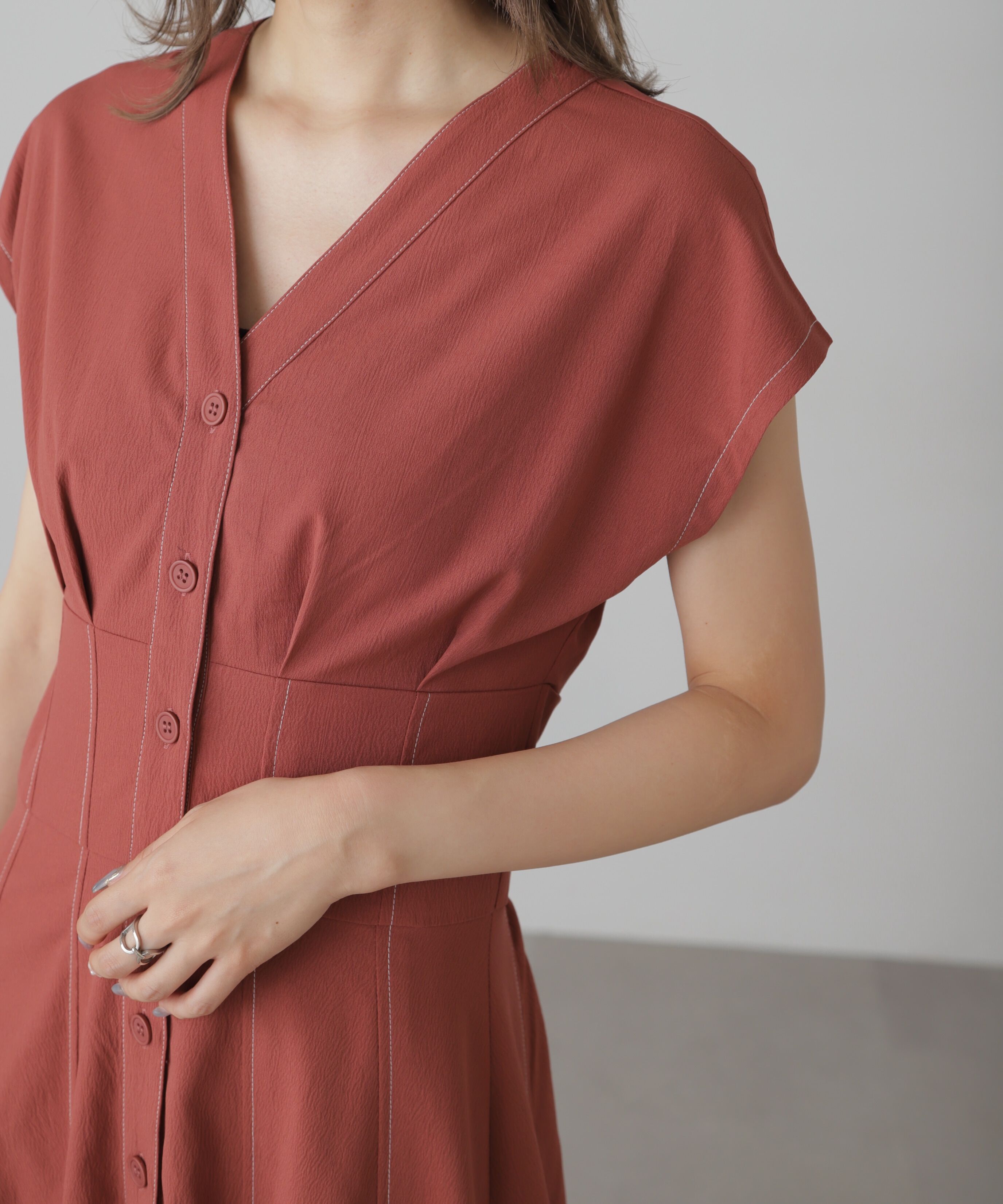  「ウエストシェイプ配色ステッチワンピース」|ワンピース|