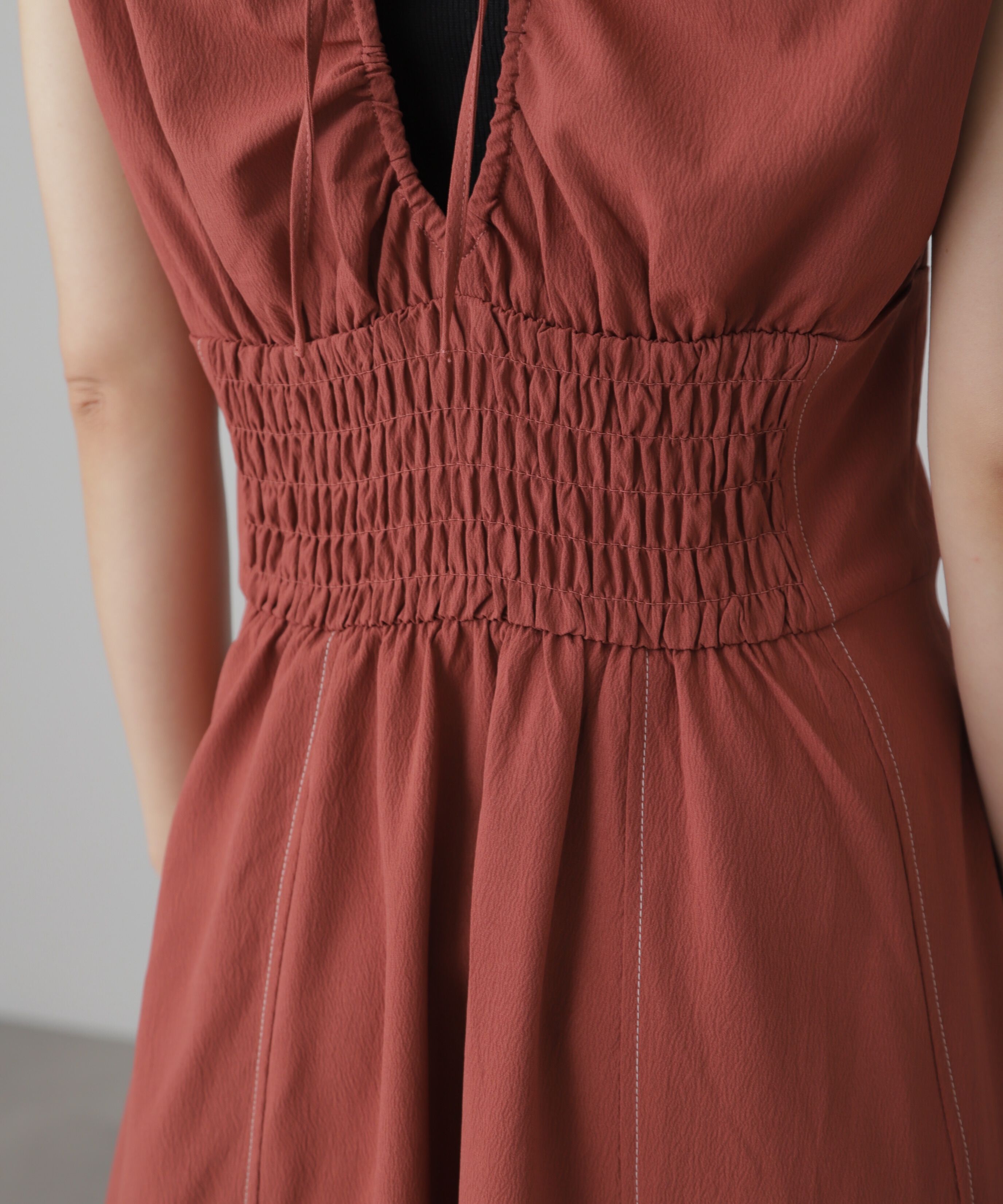  「ウエストシェイプ配色ステッチワンピース」|ワンピース|