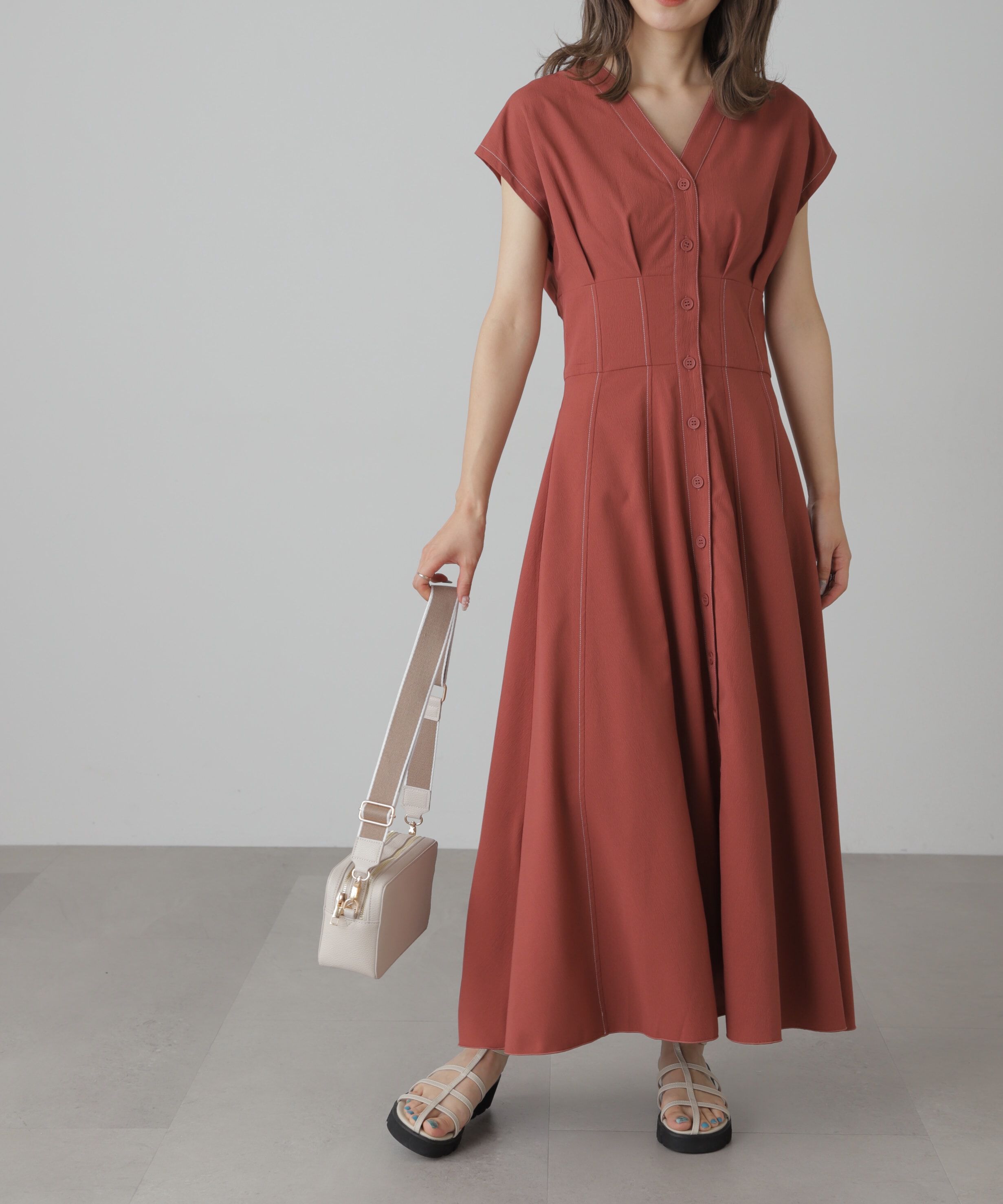  「ウエストシェイプ配色ステッチワンピース」|ワンピース|