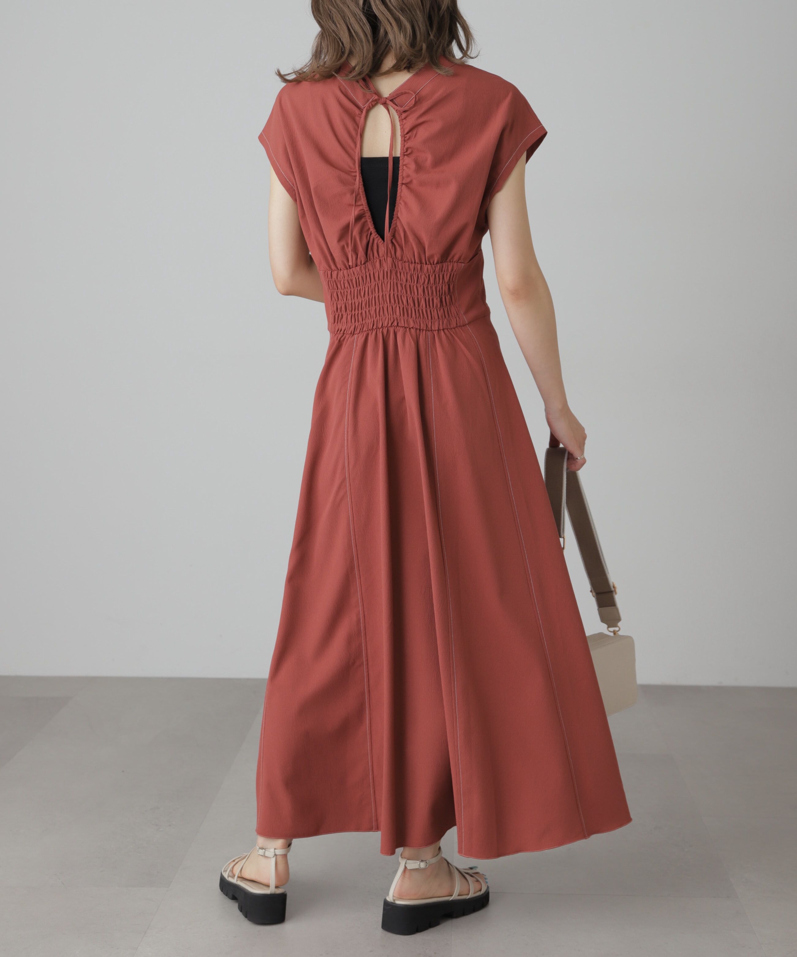  「ウエストシェイプ配色ステッチワンピース」|ワンピース|