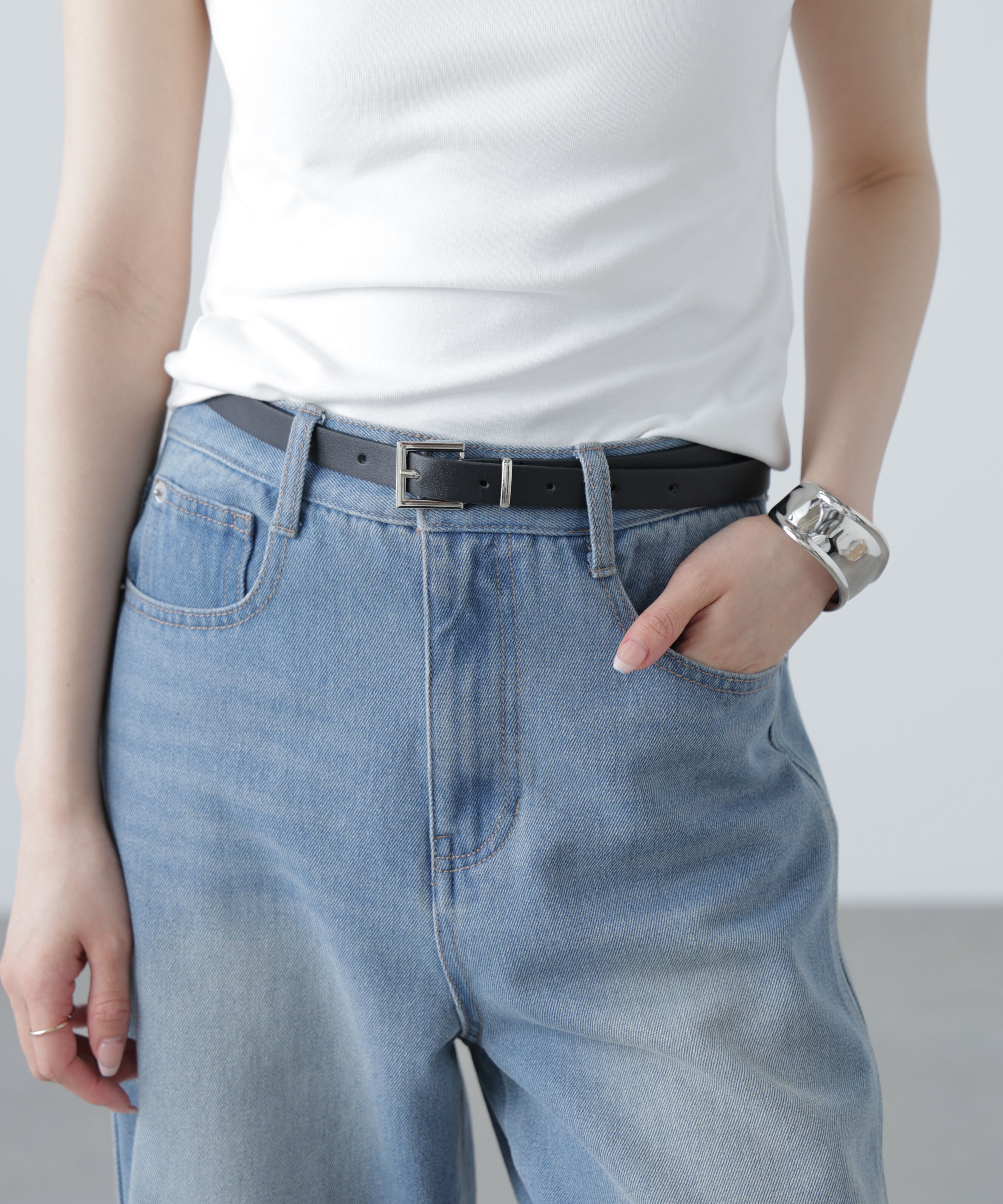  「スクエアバックルベルト」|ハンカチ|ブラック