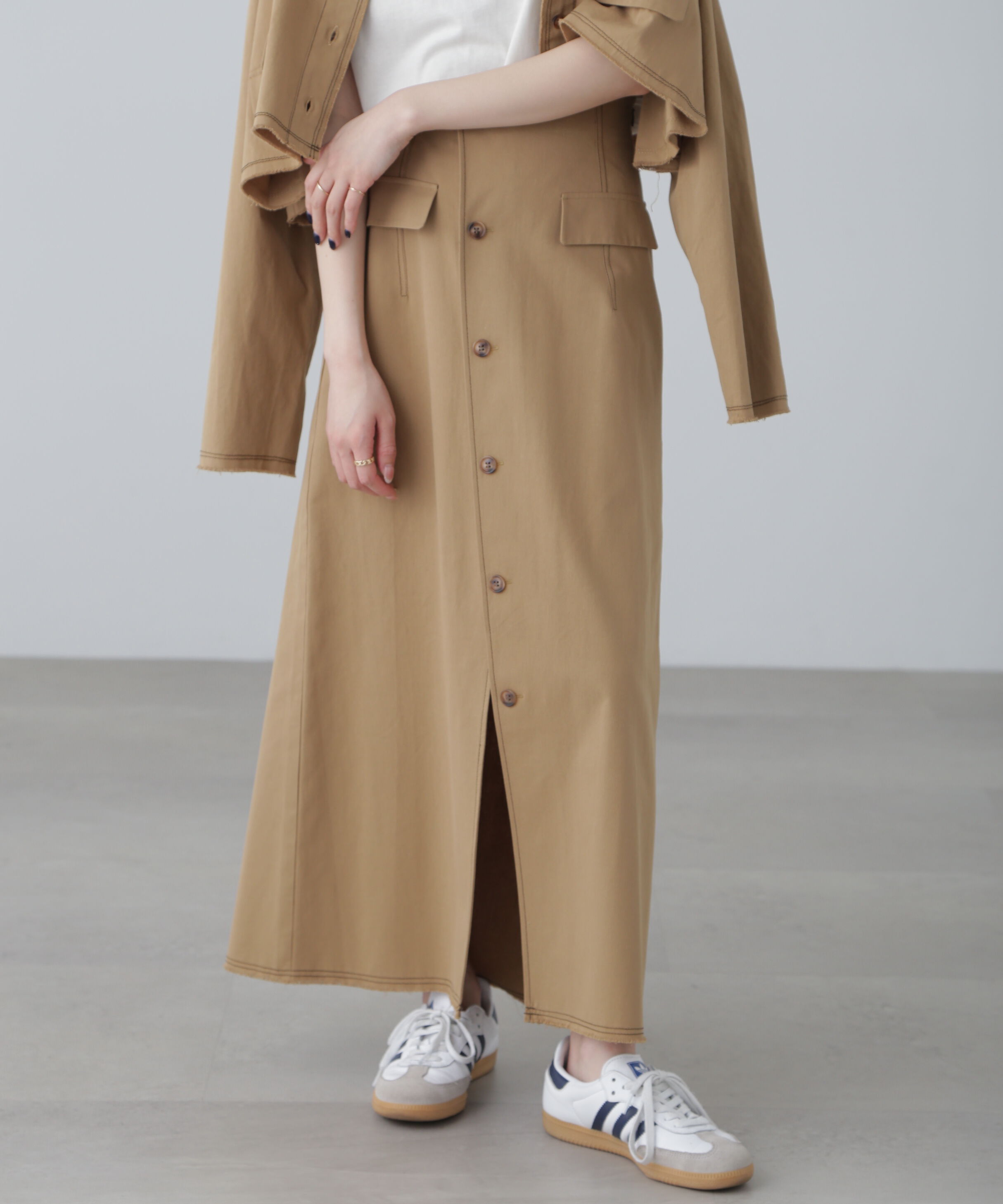  「〈セットアップ対応〉アクセントボタンフレアスカート」|スカート|