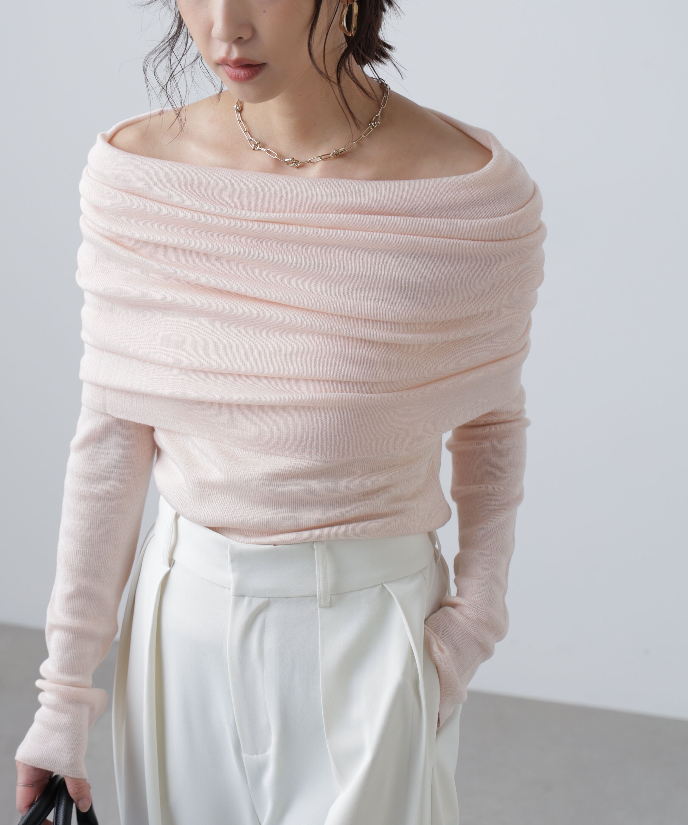  「袖口ボタンオフショルニット〈MFM〉」|ニット・セーター|