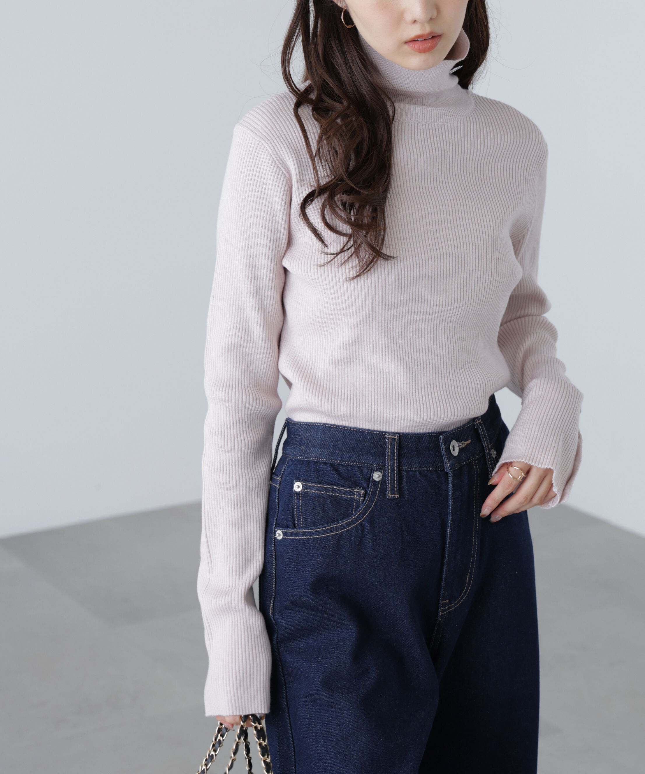  「袖金ボタンリブタートルニット」|ニット・セーター|