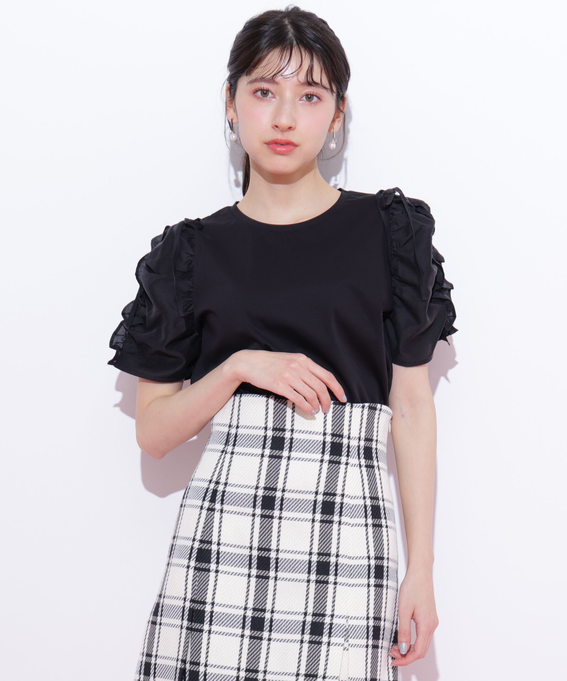  「袖ボリュームリボンTシャツ」|Tシャツ・カットソー|ブラック