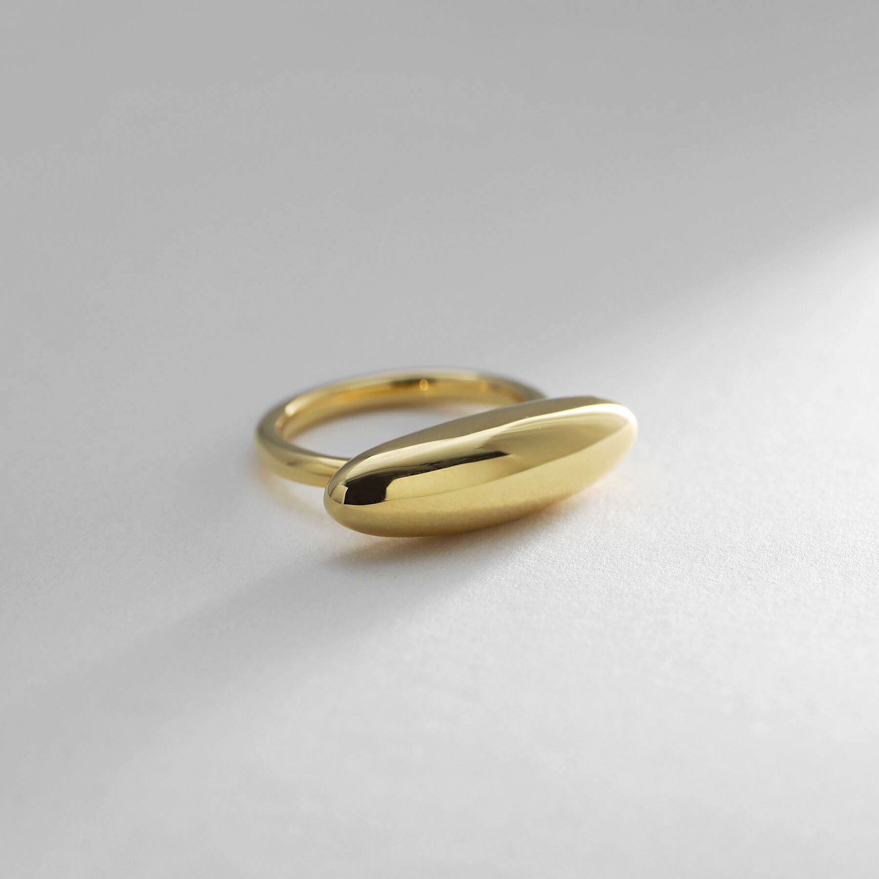 COCOSHNIK ONKITSCH「シルバー オーバルモチーフ ラージリング GP」|リング|