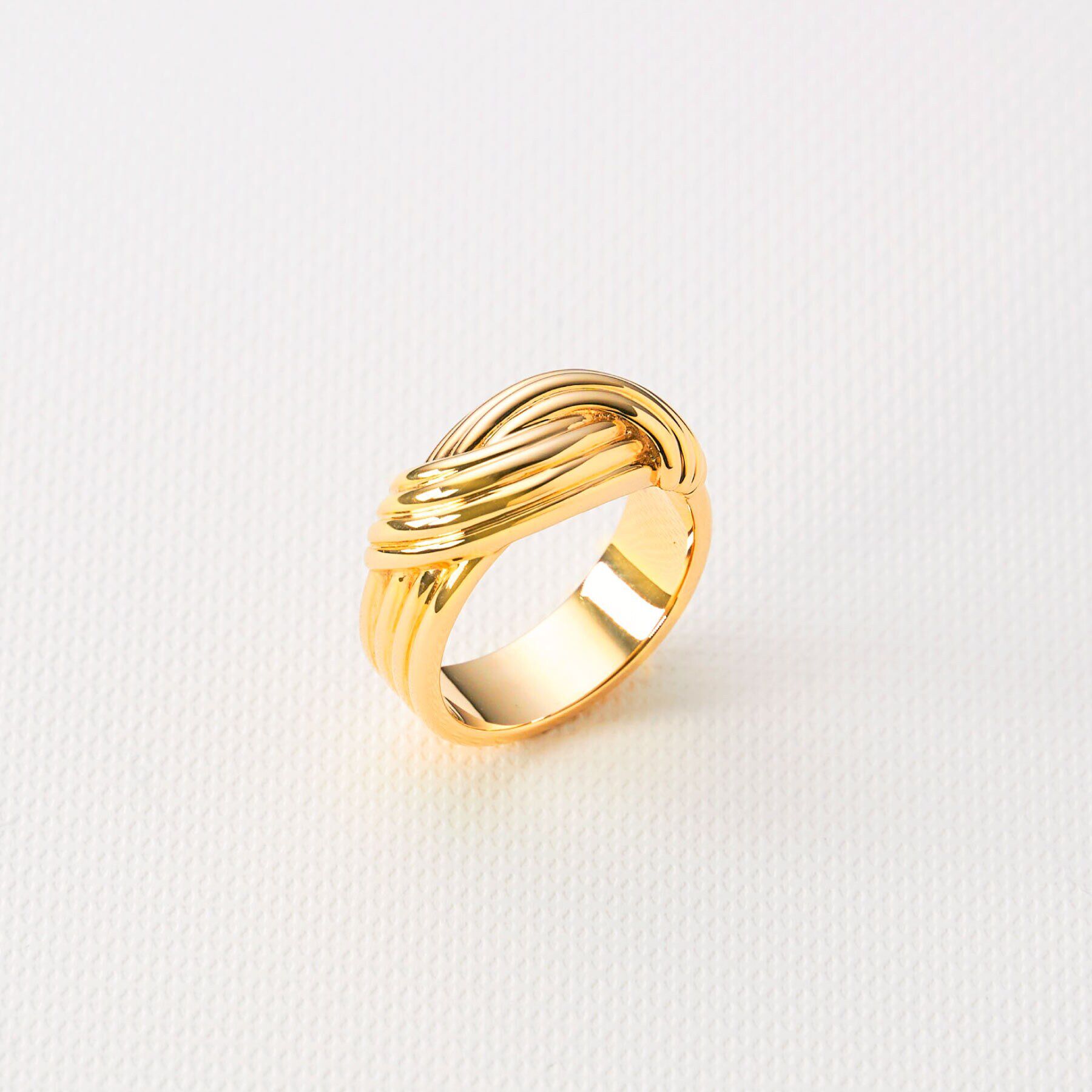 COCOSHNIK「K10ストライプパターンノット リング」|リング|