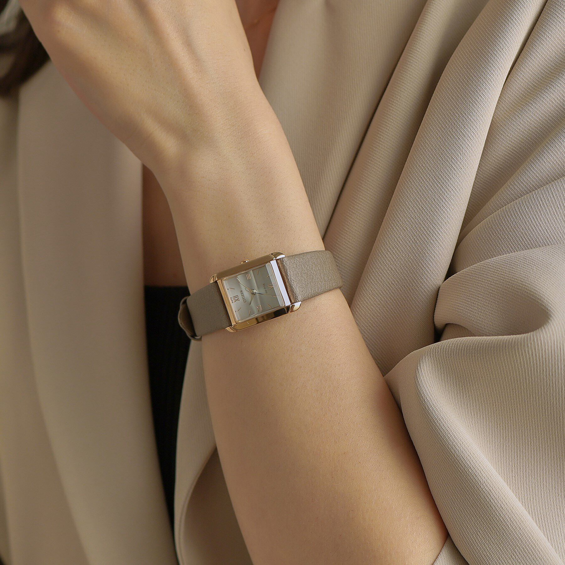 COCOSHNIK「RG シチズンL別注モデル スクエア チェンジャブルウォッチ（ホワイト）」|腕時計|