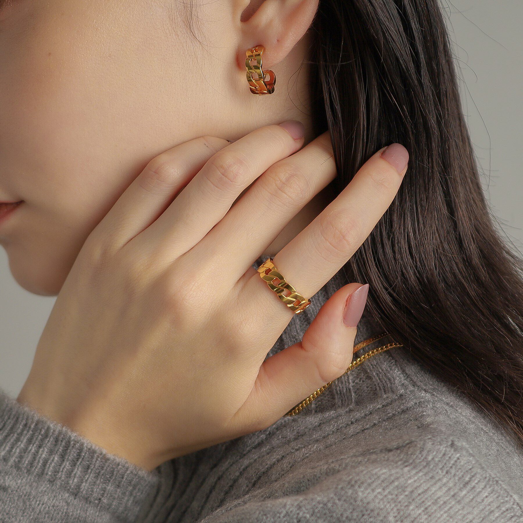 COCOSHNIK ONKITSCH「シルバー フラットカーブチェーンモチーフリング GP」|リング|