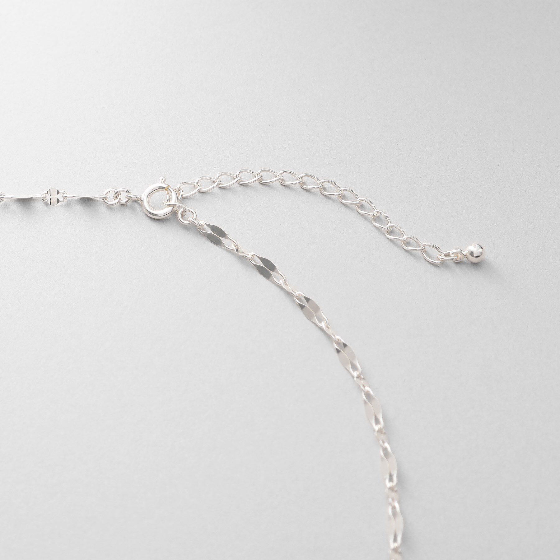 COCOSHNIK ONKITSCH「シルバー デザインチェーン デュアルペタルネックレス（60cm）」|ネックレス|