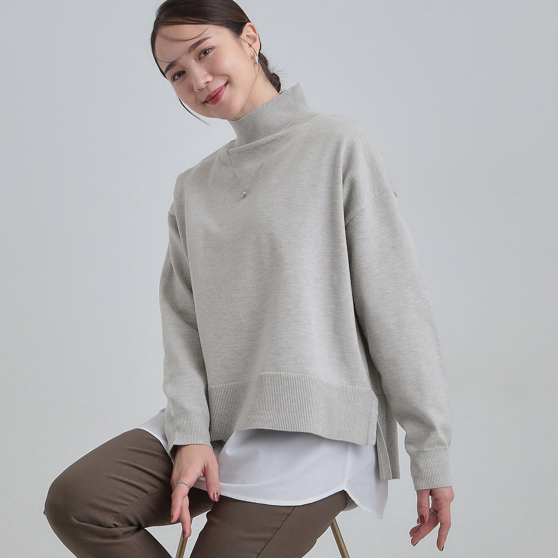 SHOO･LA･RUE「【2点セット/S-LL】時短で決まる もちもちニット＆裾シャツインナー」|その他|グレー(012)