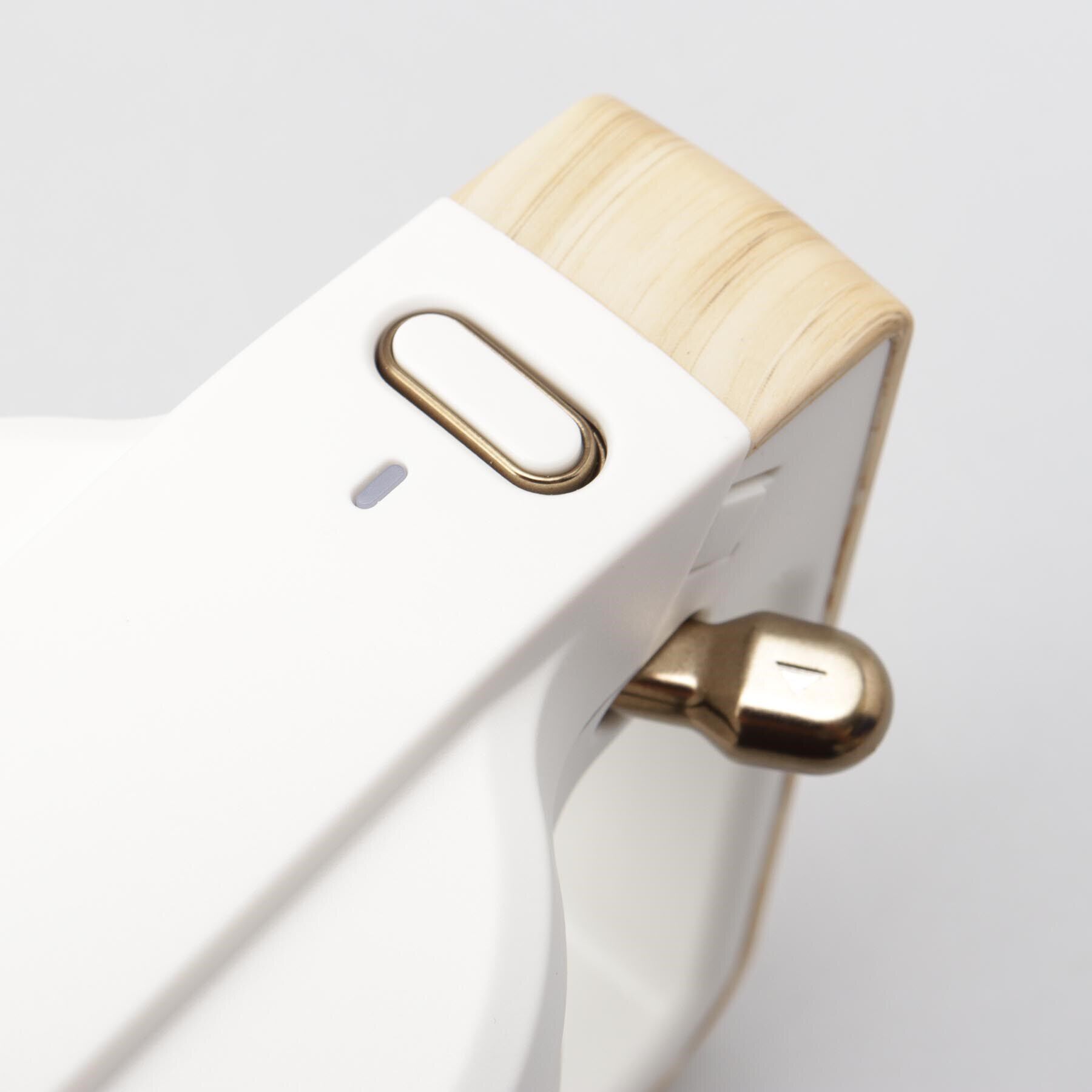 212 KITCHEN STORE「ハンディビールサーバー ホワイト <GREENHOUSE グリーンハウス>」|食器・キッチングッズ|