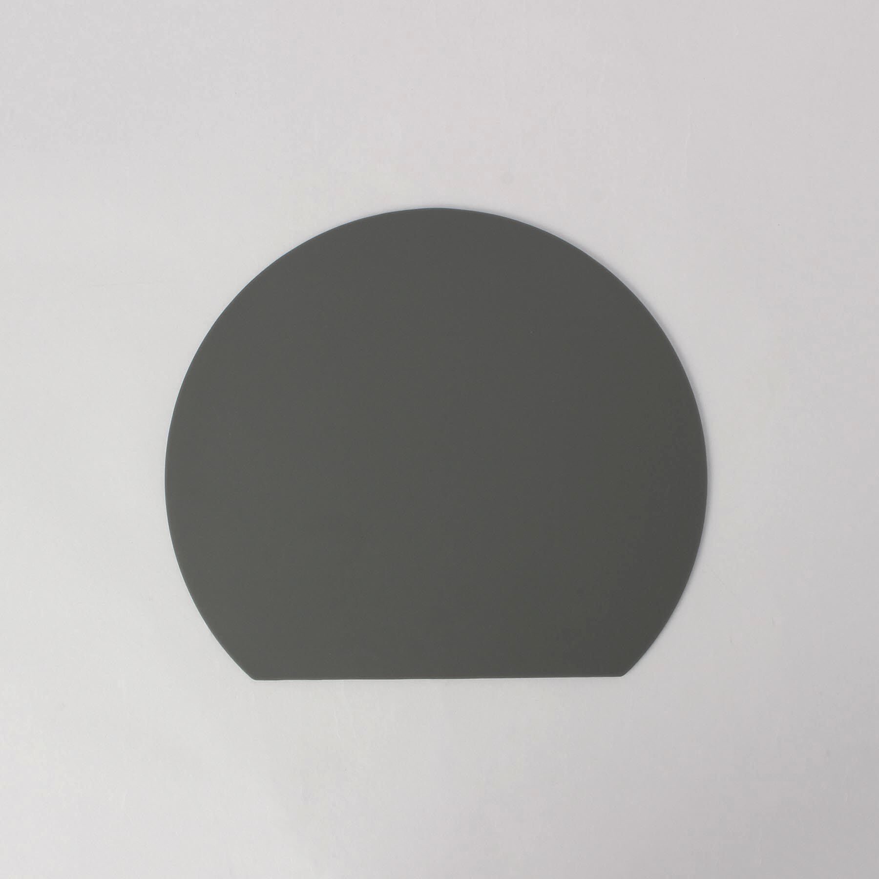 212 KITCHEN STORE「D型カッティングボードS DGY」|食器・キッチングッズ|