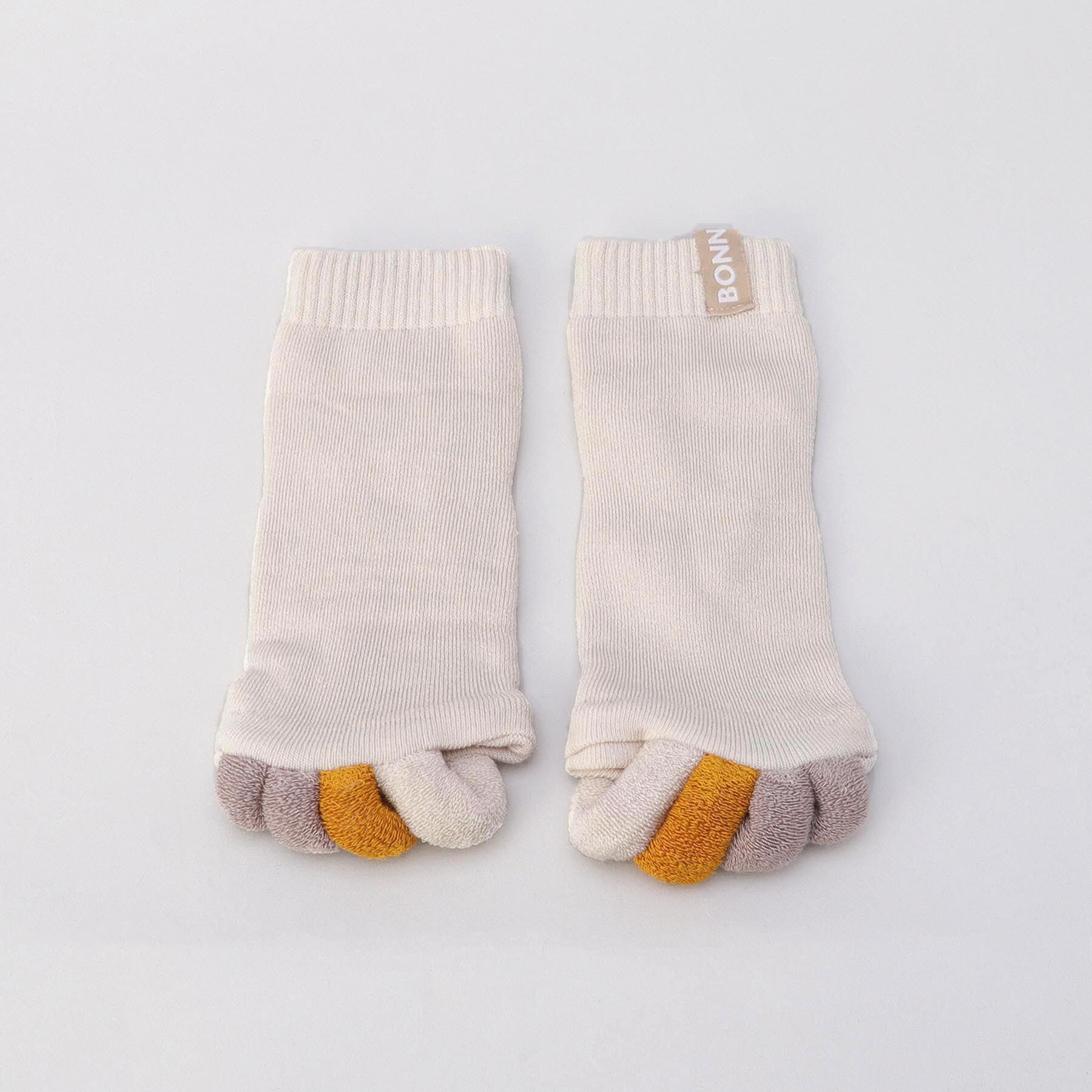 212 KITCHEN STORE「ボンニュイ！ 発熱足指ソックス OW」|ソックス|