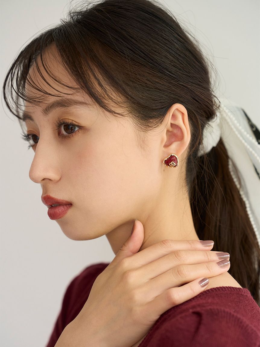 SNIDEL「プランプハートイヤリング」|イヤリング|