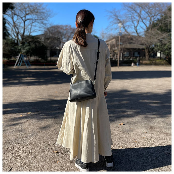 Legato Largo「レガートラルゴ お財布ショルダー LG-D1033A Legato Largo 通販 お財布」|ショルダー・メッセンジャー|