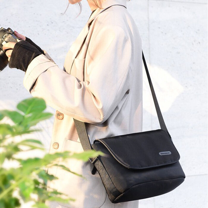 BACKYARD FAMILY「カメラバッグ 一眼レフ 通販 ショルダーバッグ カメラバック 女子 コンパクト ミニバッグ」|ショルダー・メッセンジャー|