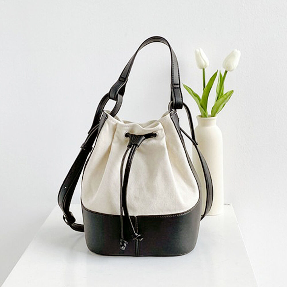 BACKYARD FAMILY「ショルダーバッグ レディース 斜めがけ 大人 通販 2way 斜め掛け ショルダー 巾着」|ショルダー・メッセンジャー|ブラック1