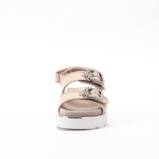 銀座かねまつ「OM250304SHPPIK 【本革】ビジュースポーツサンダル」|サンダル|