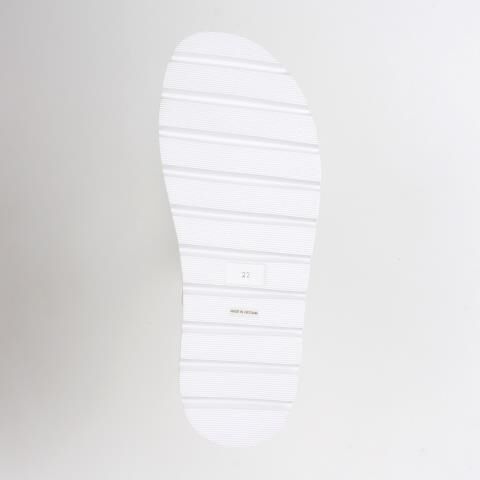 銀座かねまつ「OM250304SHPPIK 【本革】ビジュースポーツサンダル」|サンダル|