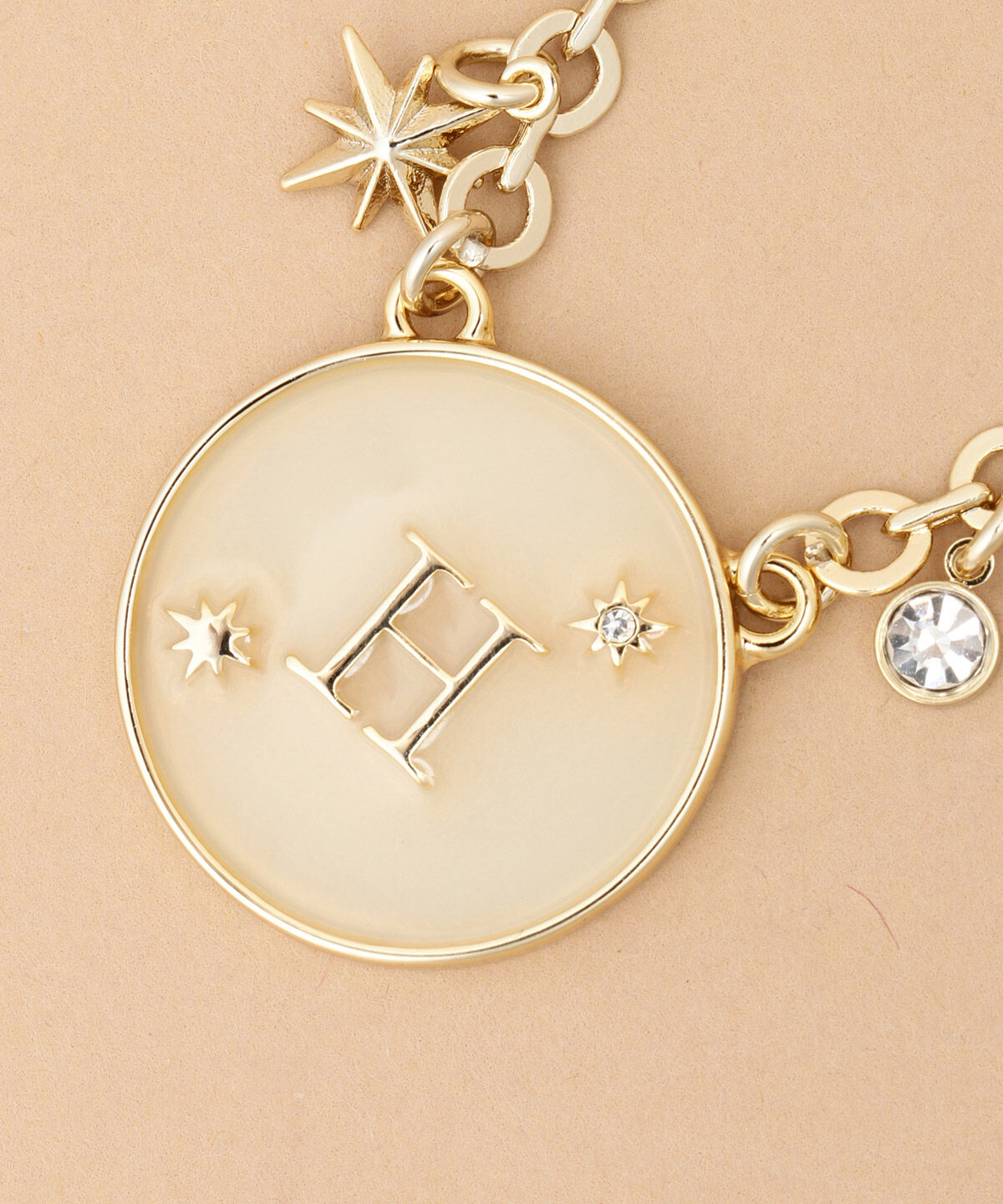 Samantha Thavasa「シャイニーイニシャルバッグチャーム H」|チャーム・キーホルダー|