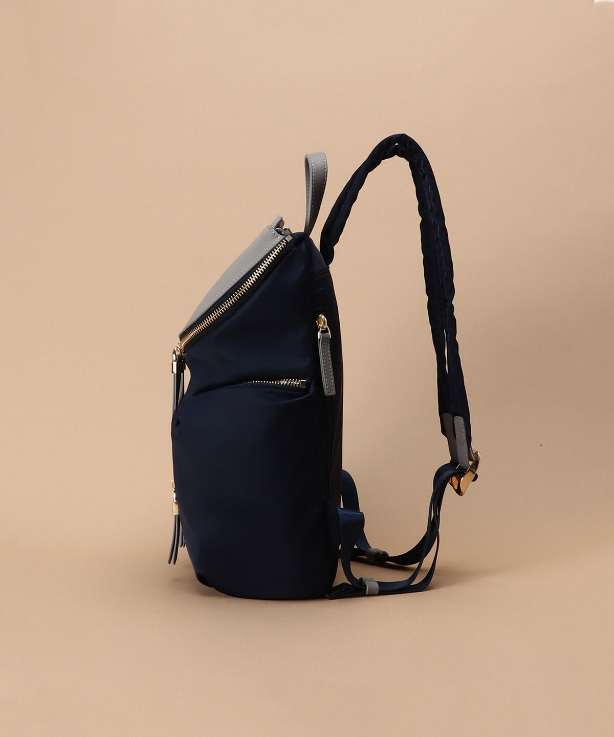 Samantha Thavasa「ナイロン&times;レザーコンビネーション リュック」|リュック|