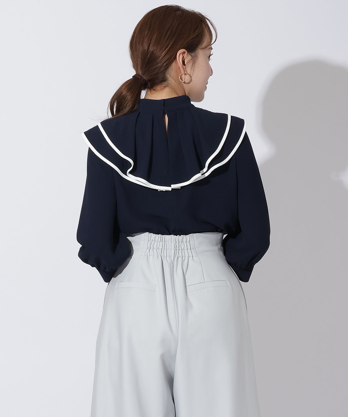 アンドクチュール「配色フリルケープブラウス」|シャツ・ブラウス|