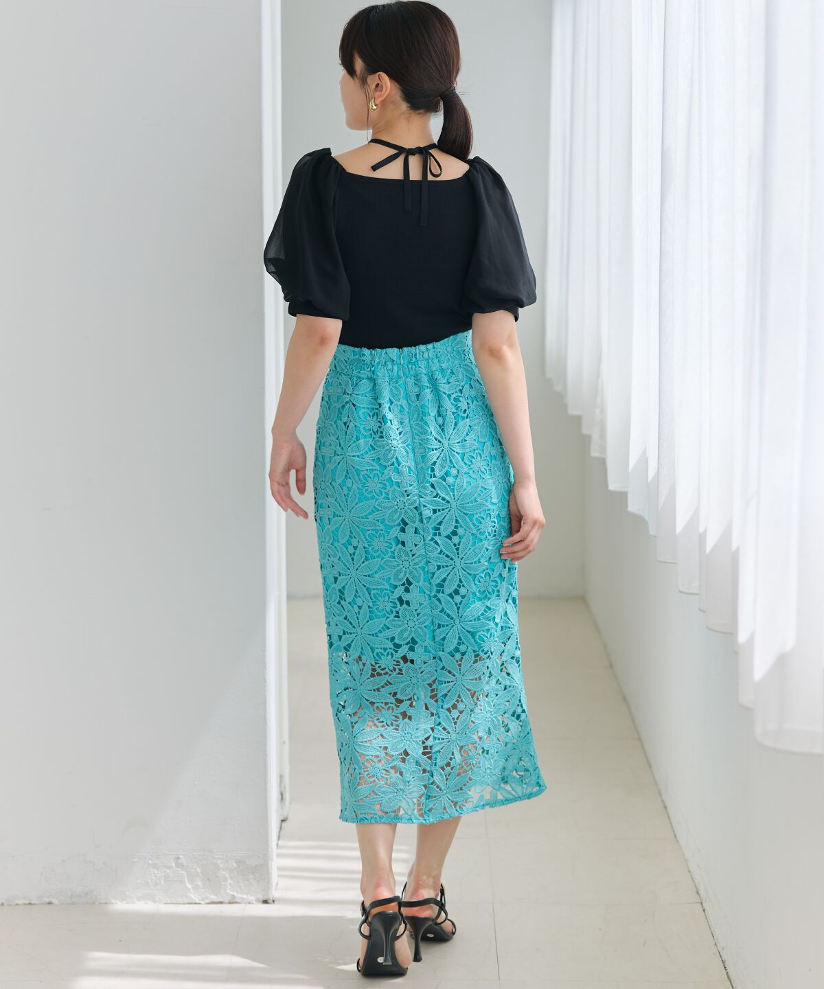 アンドクチュール「シアースリーブクロスネックプルオーバー」|Tシャツ・カットソー|