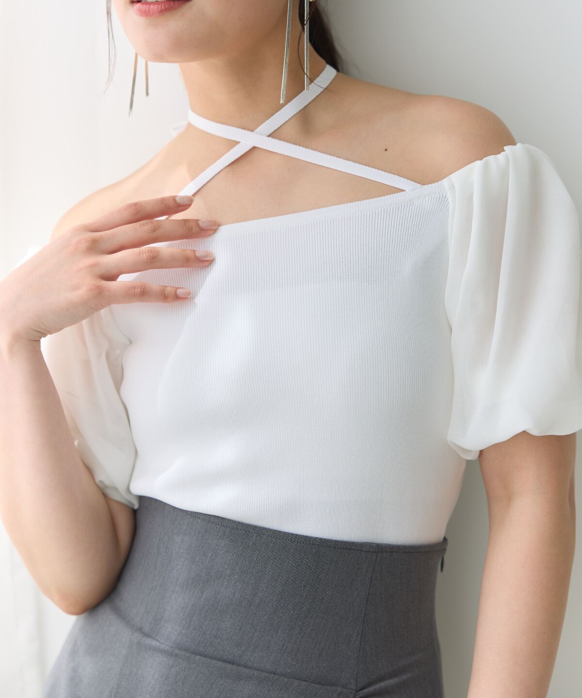 アンドクチュール「シアースリーブクロスネックプルオーバー」|Tシャツ・カットソー|