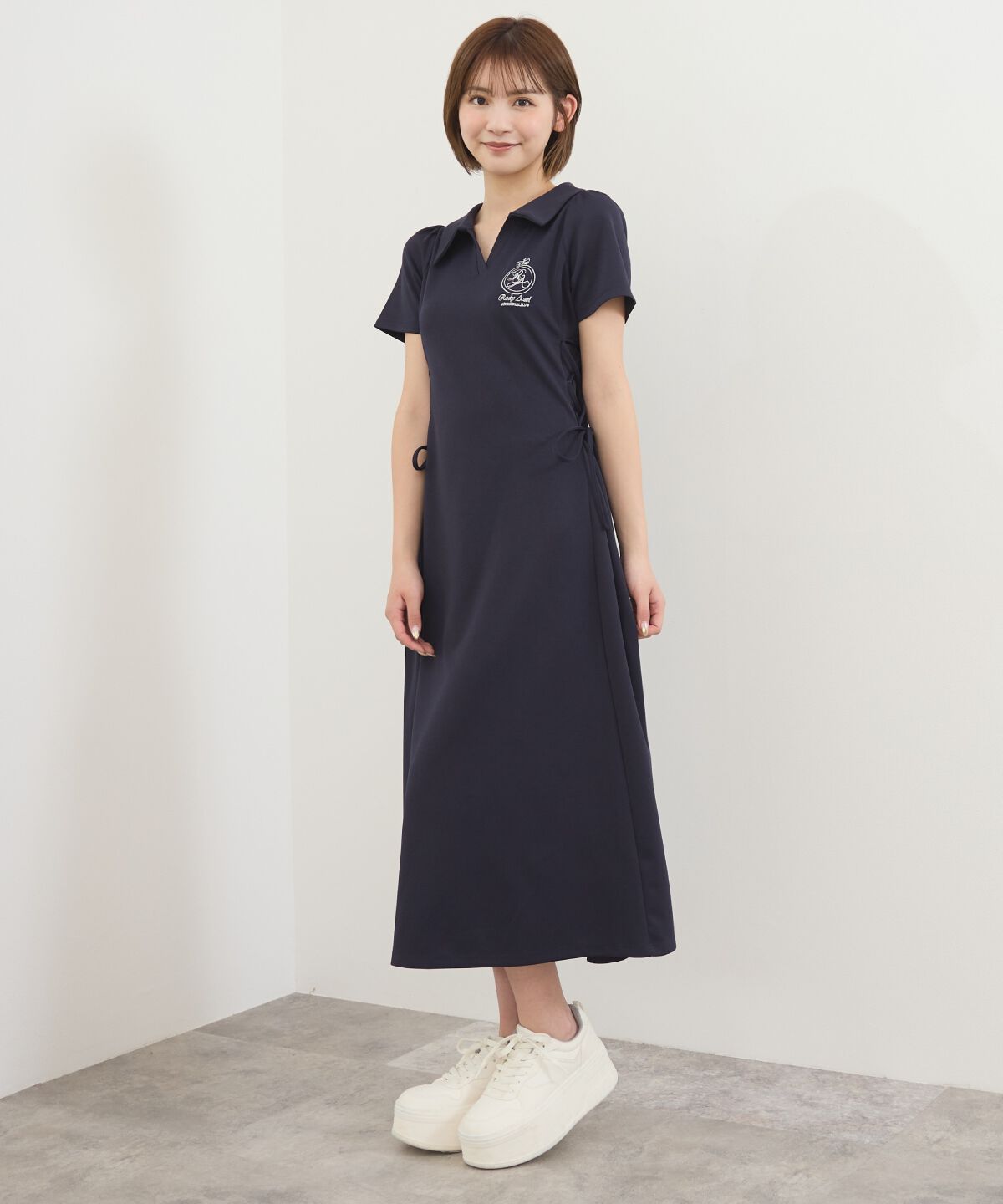 REDYAZEL「エンブレムサイドレースアップロングワンピース」|ワンピース|