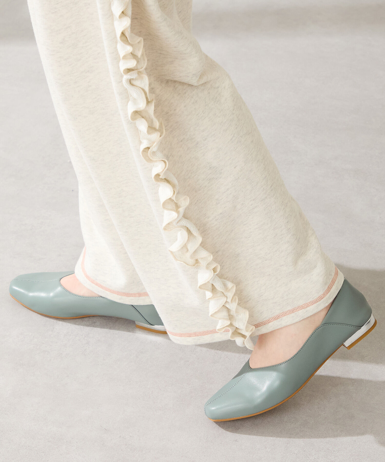 WA Oriental TRaffic「●2025秋冬新作●センターシーム バブーシュ /52302 フラット パンプス 楽ちん 通勤靴 オフィス」|パンプス|