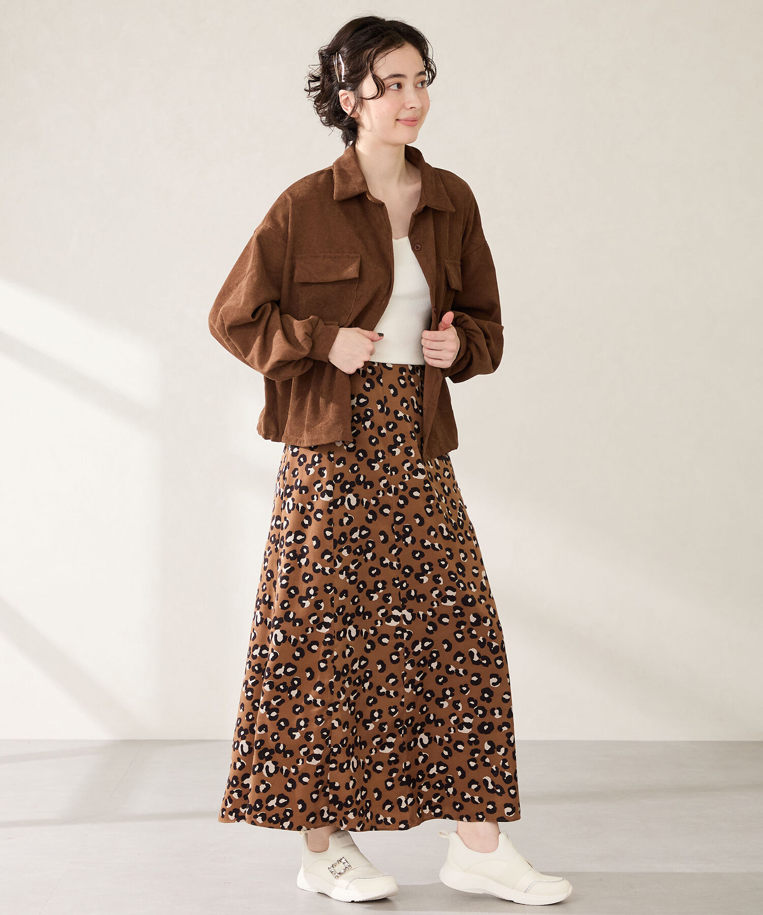 ORiental TRaffic「●2025秋冬新作●【瞬間フィット】ビジューバックルスニーカー/OT3777」|スニーカー|