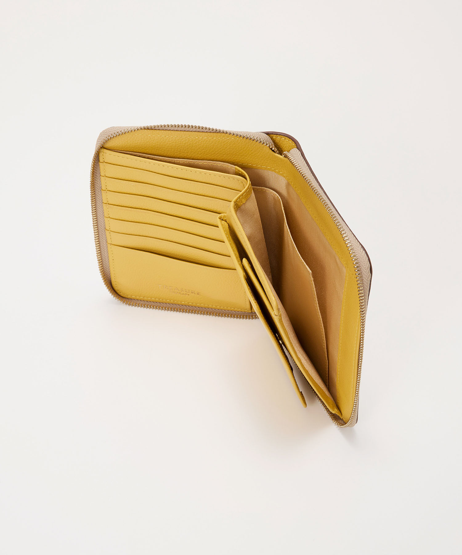 TOPKAPI TREASURE「【TREASURE TOPKAPI】シュリンクレザー タッセル プリント ラウンド 二つ折り財布 / パスポート ケース」|財布|