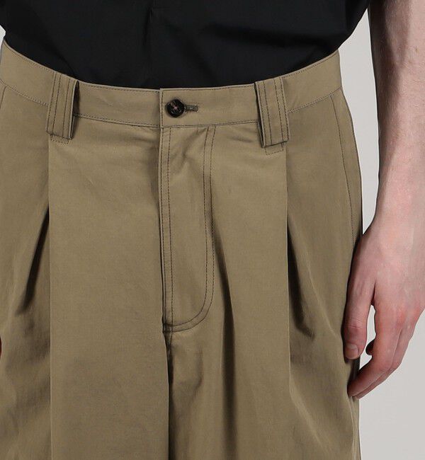 TOMORROWLAND MENS「コットンウェザー タックパンツ」|チノ|